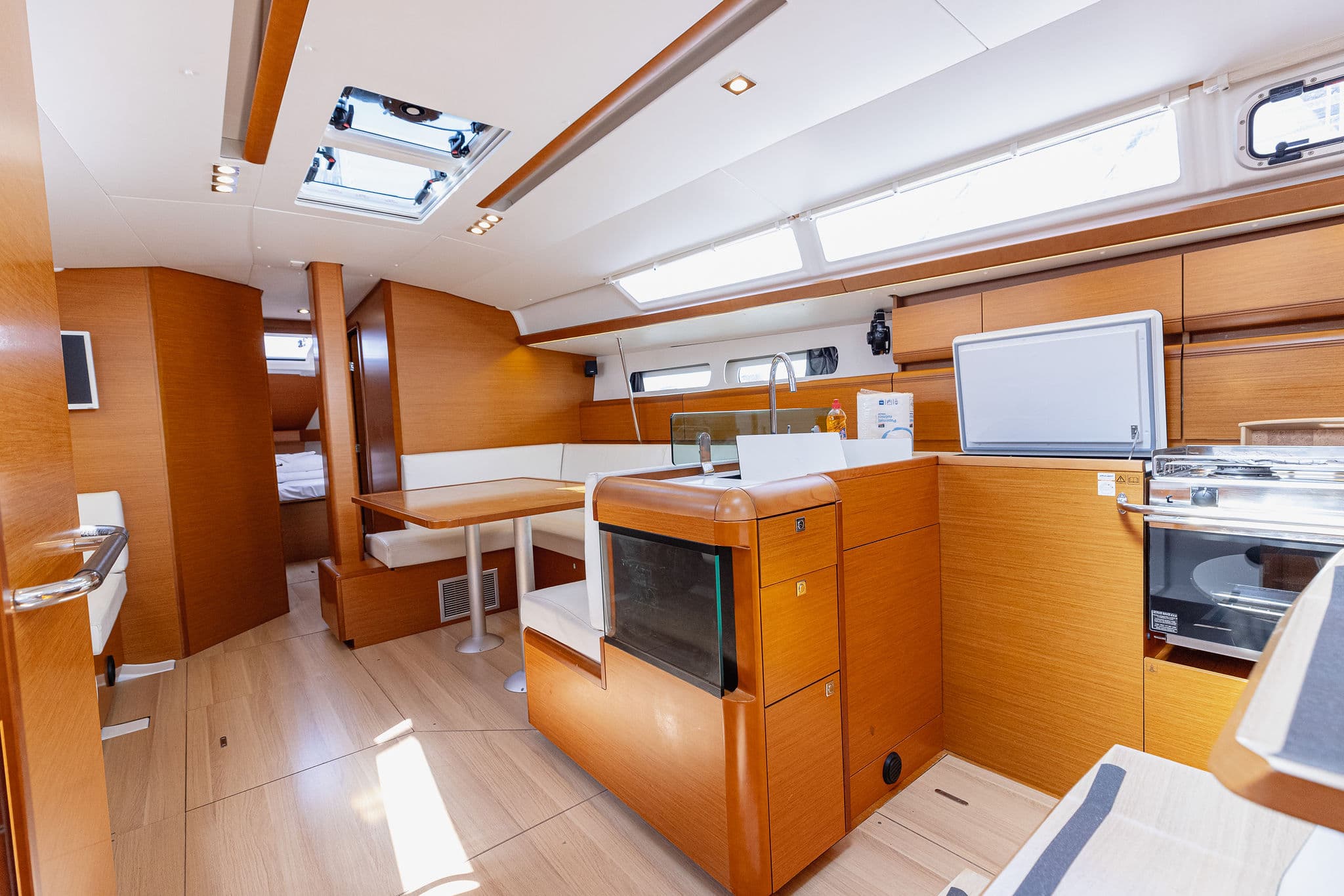Jeanneau Sun Odyssey 449 Ventus – bilde 4 av 43