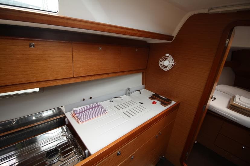 Dufour 382 Grand Large Islay – bilde 4 av 9
