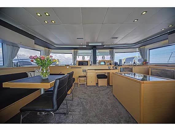 Lagoon 560 Avra II – bilde 2 av 3