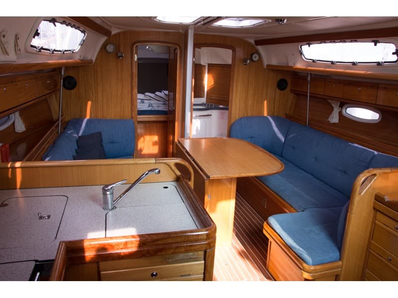 Bavaria 38 Cruiser (1132 BG) (sails 2015) – bilde 2 av 6