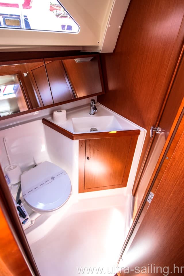 Beneteau Oceanis 41.1 PORTERUSA – bilde 3 av 12