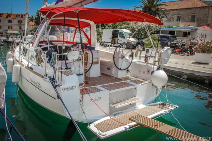 Beneteau Oceanis 35 DALMAR – bilde 5 av 9