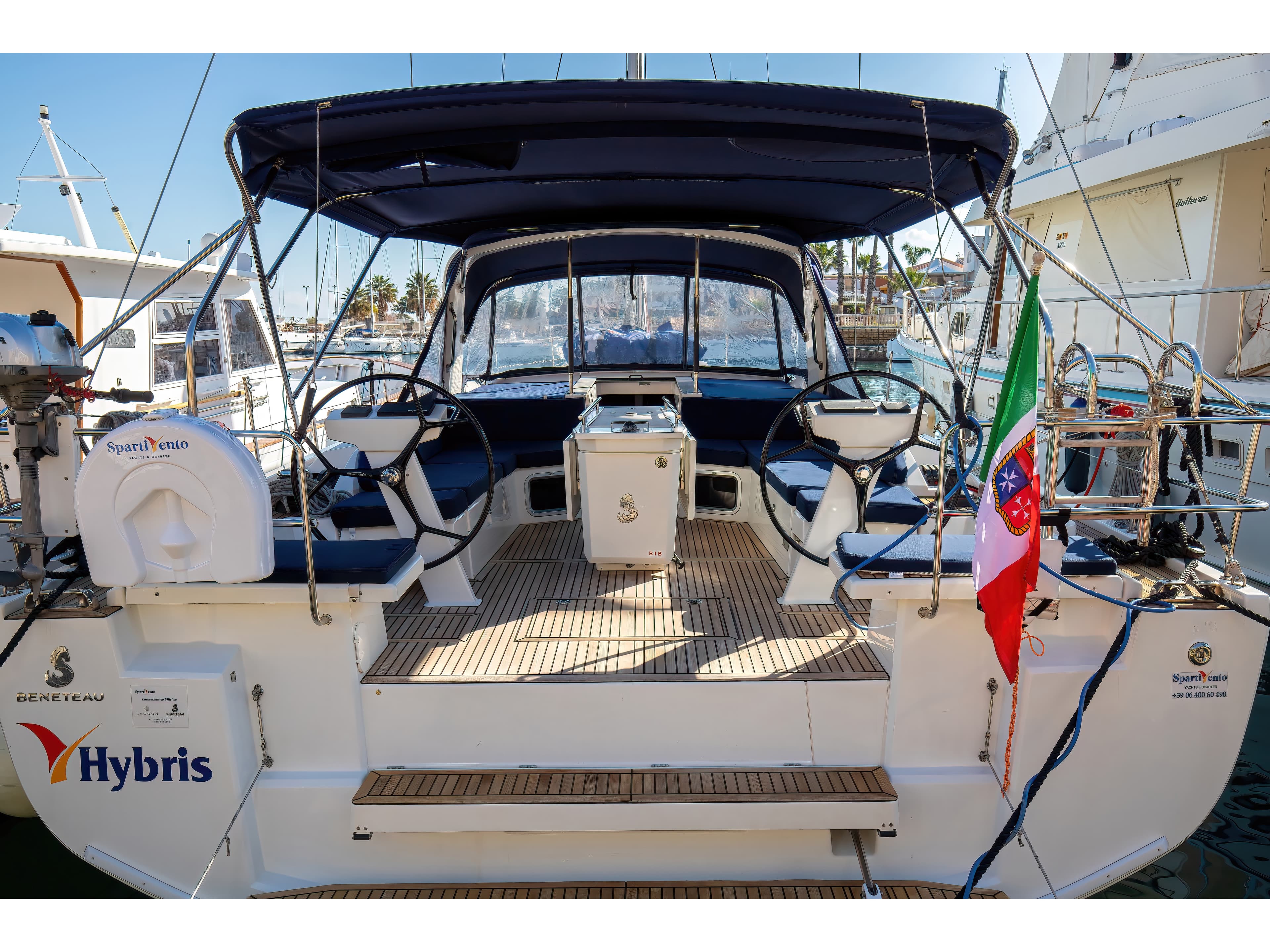 Beneteau Oceanis 51.1 Hybris - Standard Line