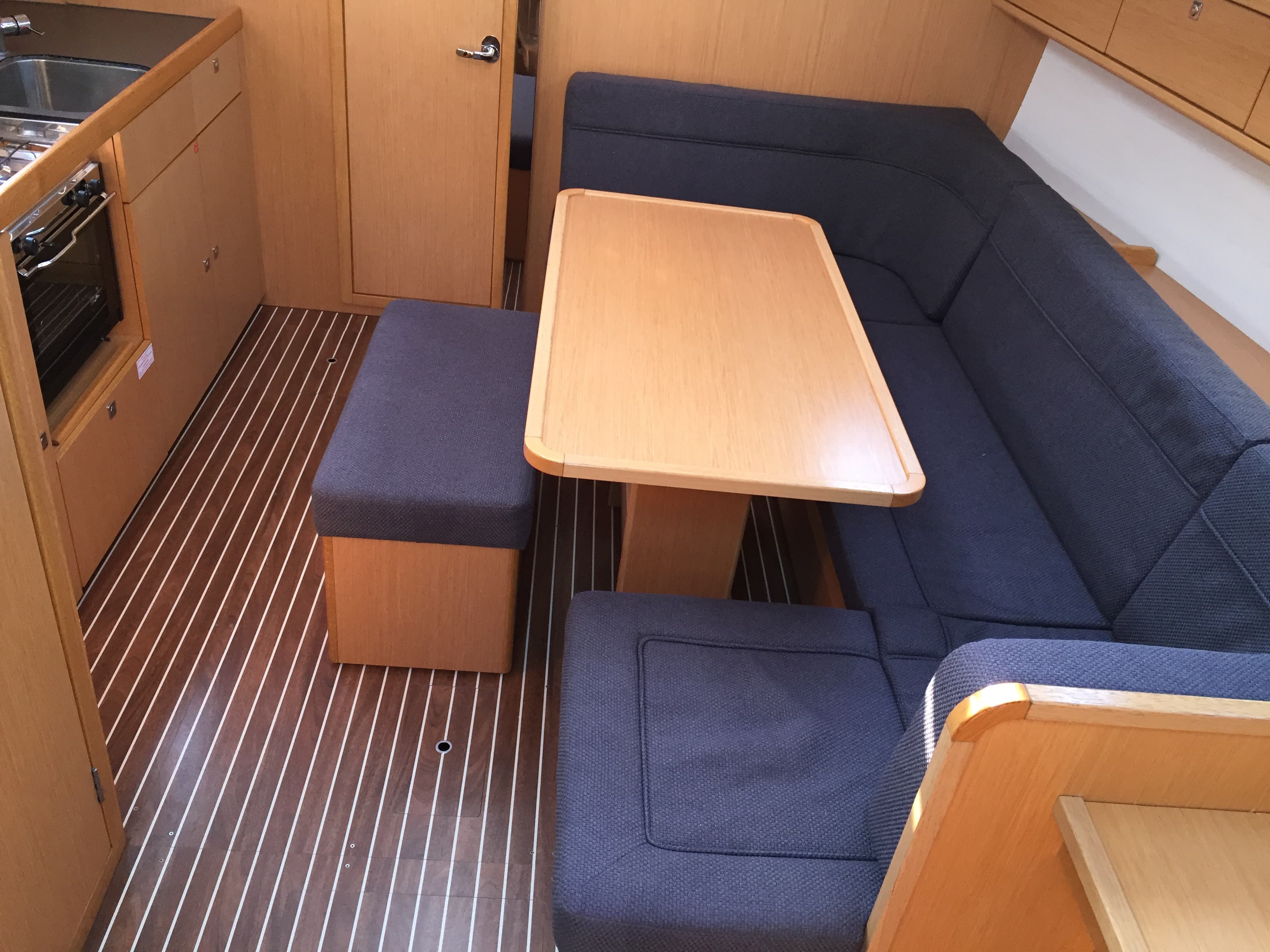 Bavaria Cruiser 41 Alioth – bilde 2 av 14