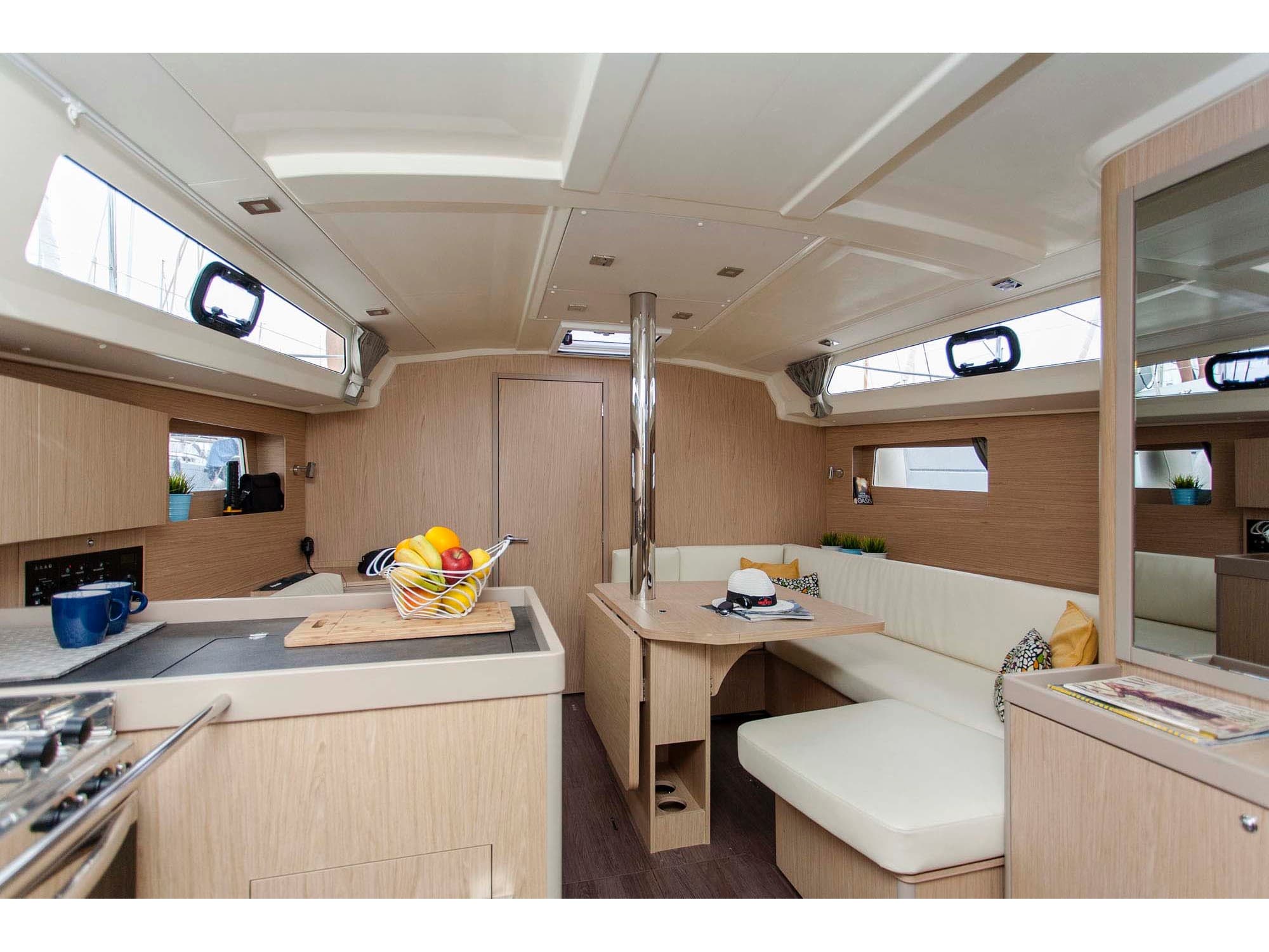 Beneteau Oceanis 41.1 Free – bilde 3 av 7