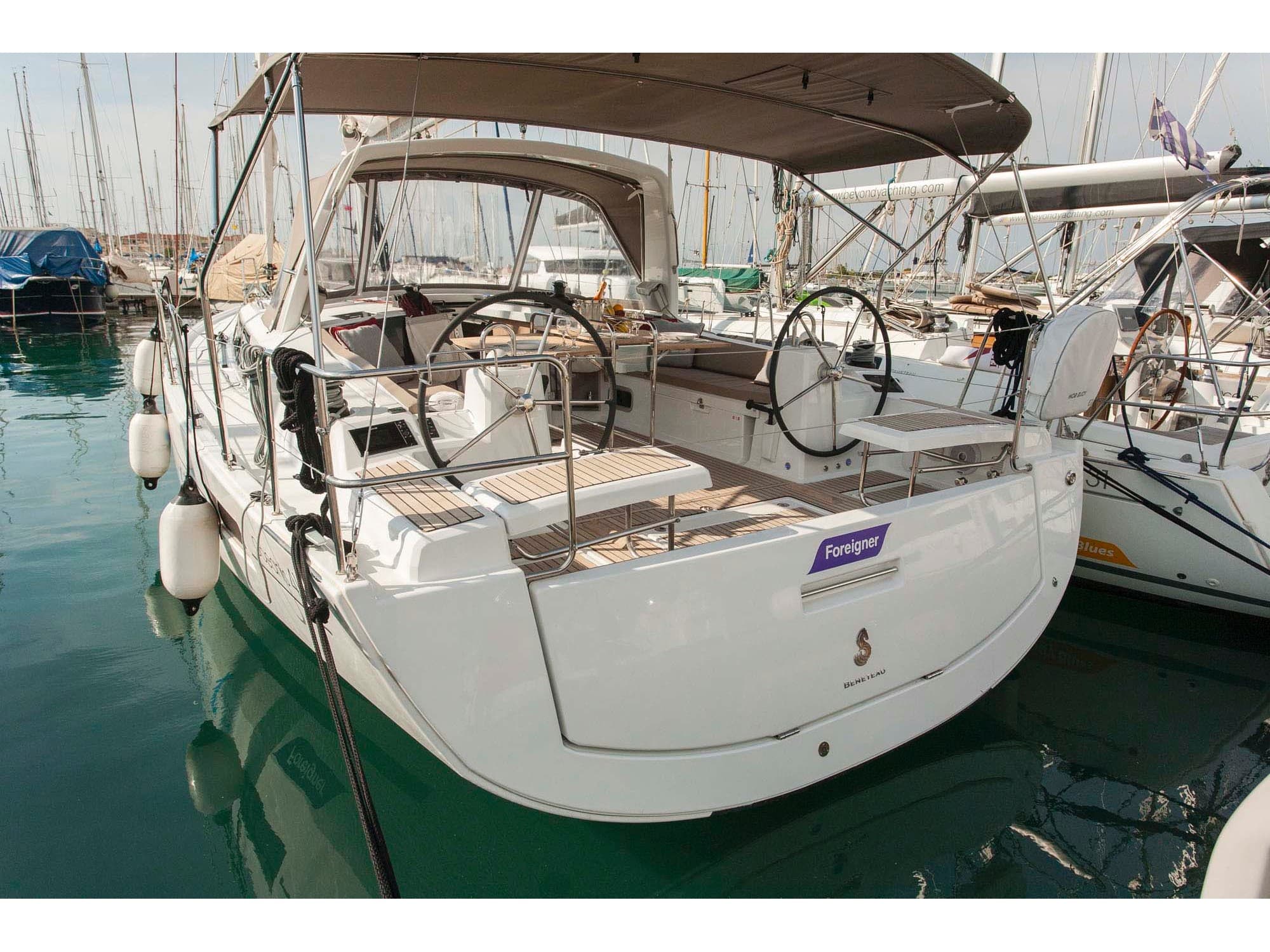 Beneteau Oceanis 41.1 Foreigner