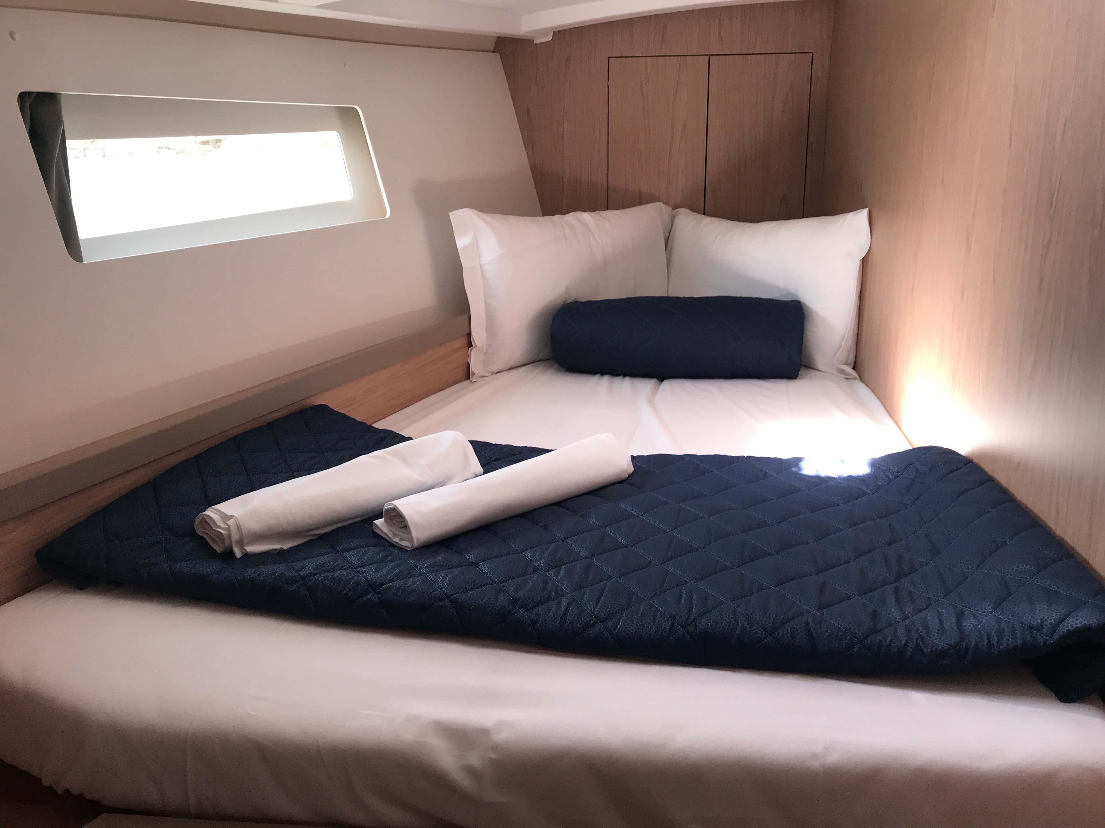 Beneteau Oceanis 45 Algeiba – bilde 3 av 17