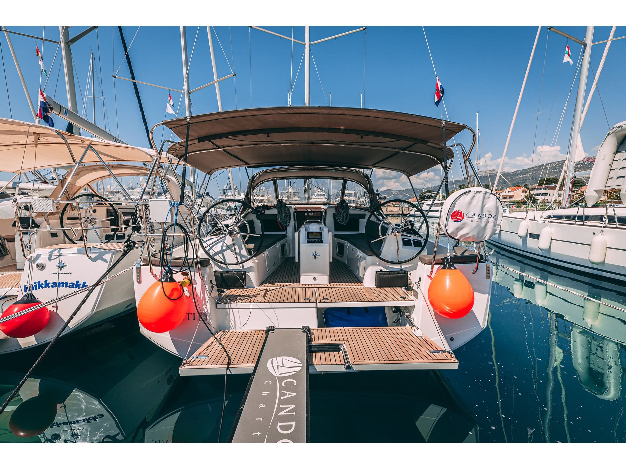 Jeanneau Sun Odyssey 410 Purr