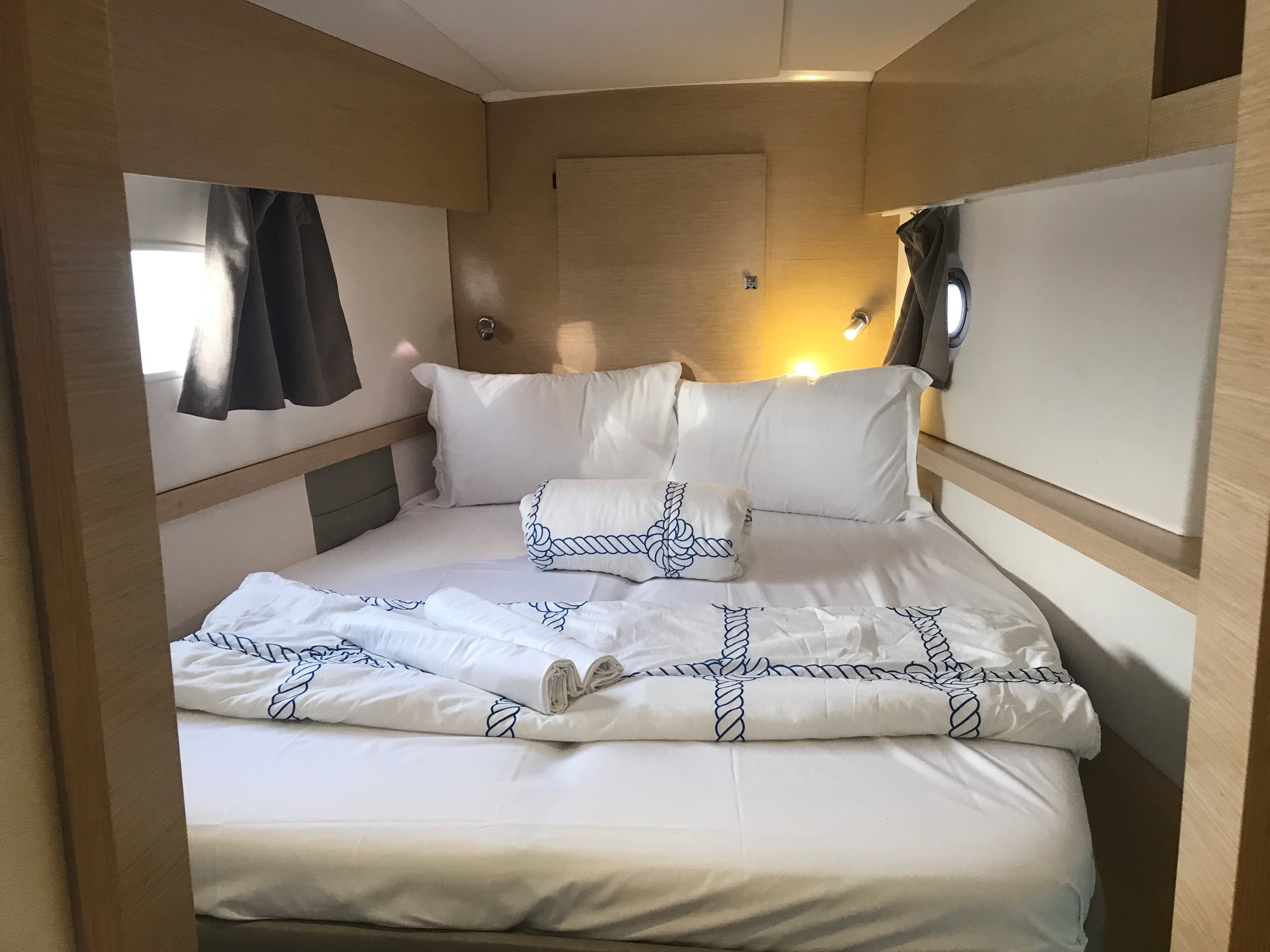 Fountaine Pajot Helia 44 Pixie Dixie – bilde 4 av 20