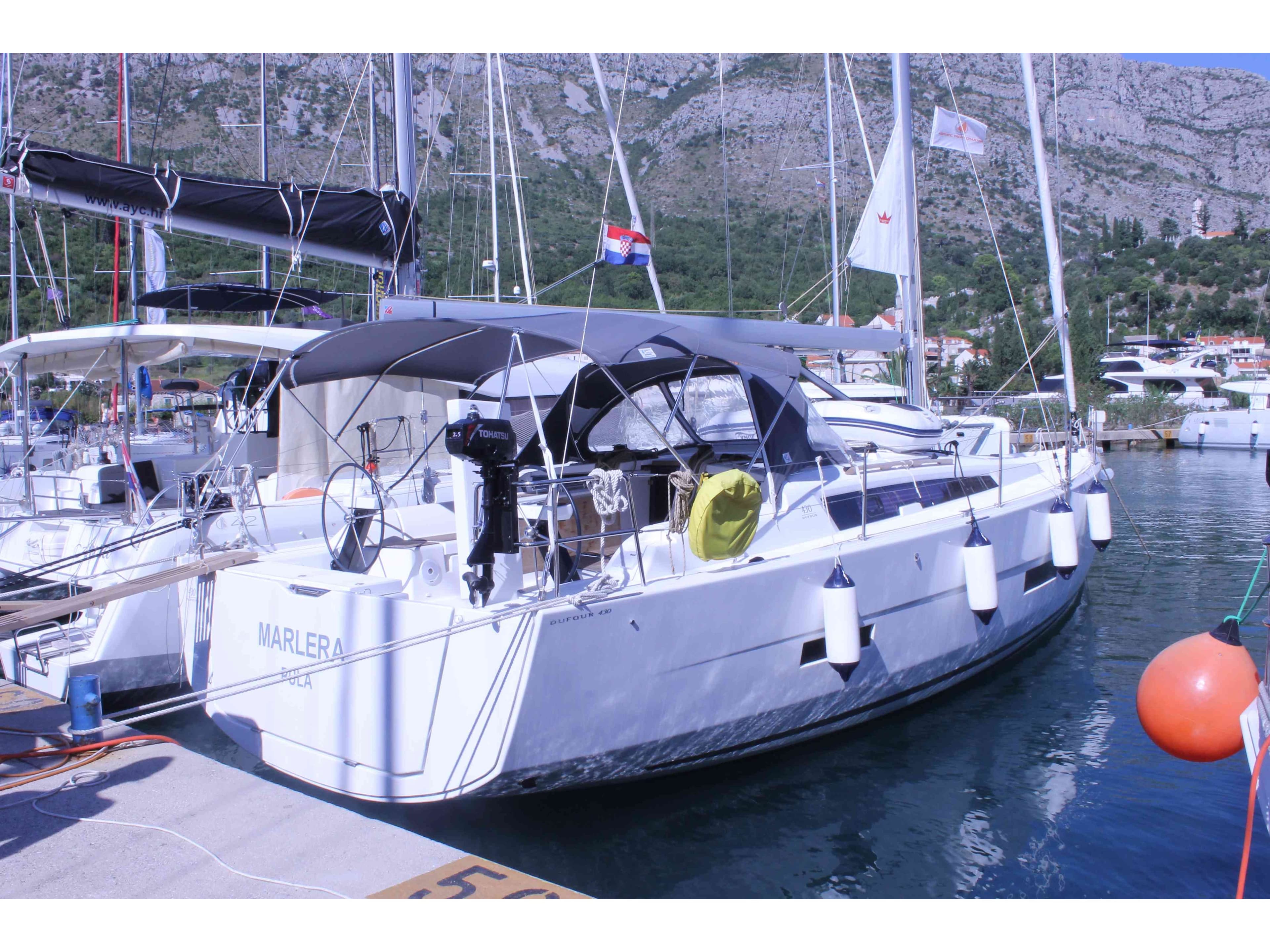 Dufour 430 Marlera