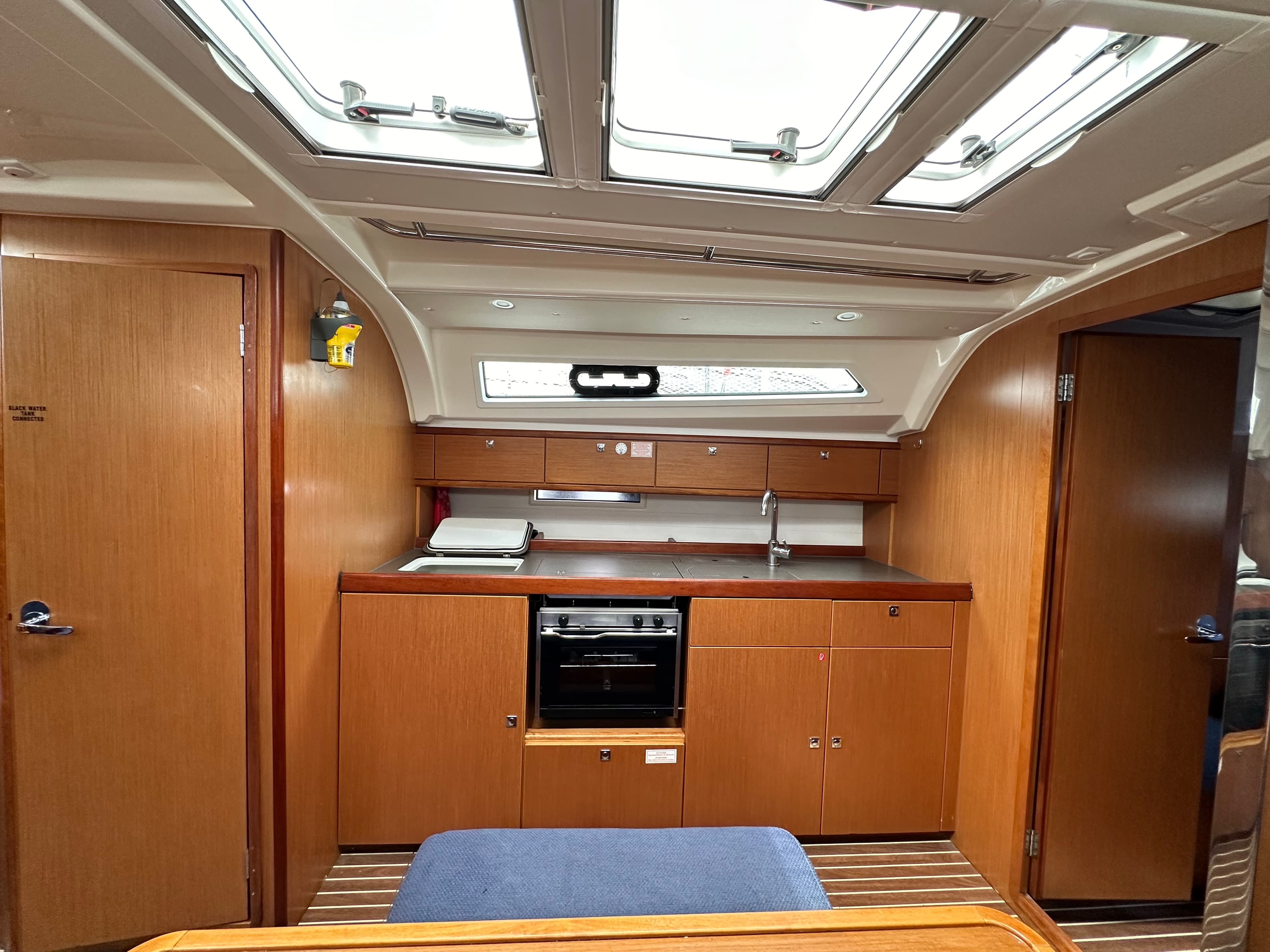 Bavaria Cruiser 41 S/Y Yvonne – bilde 2 av 16