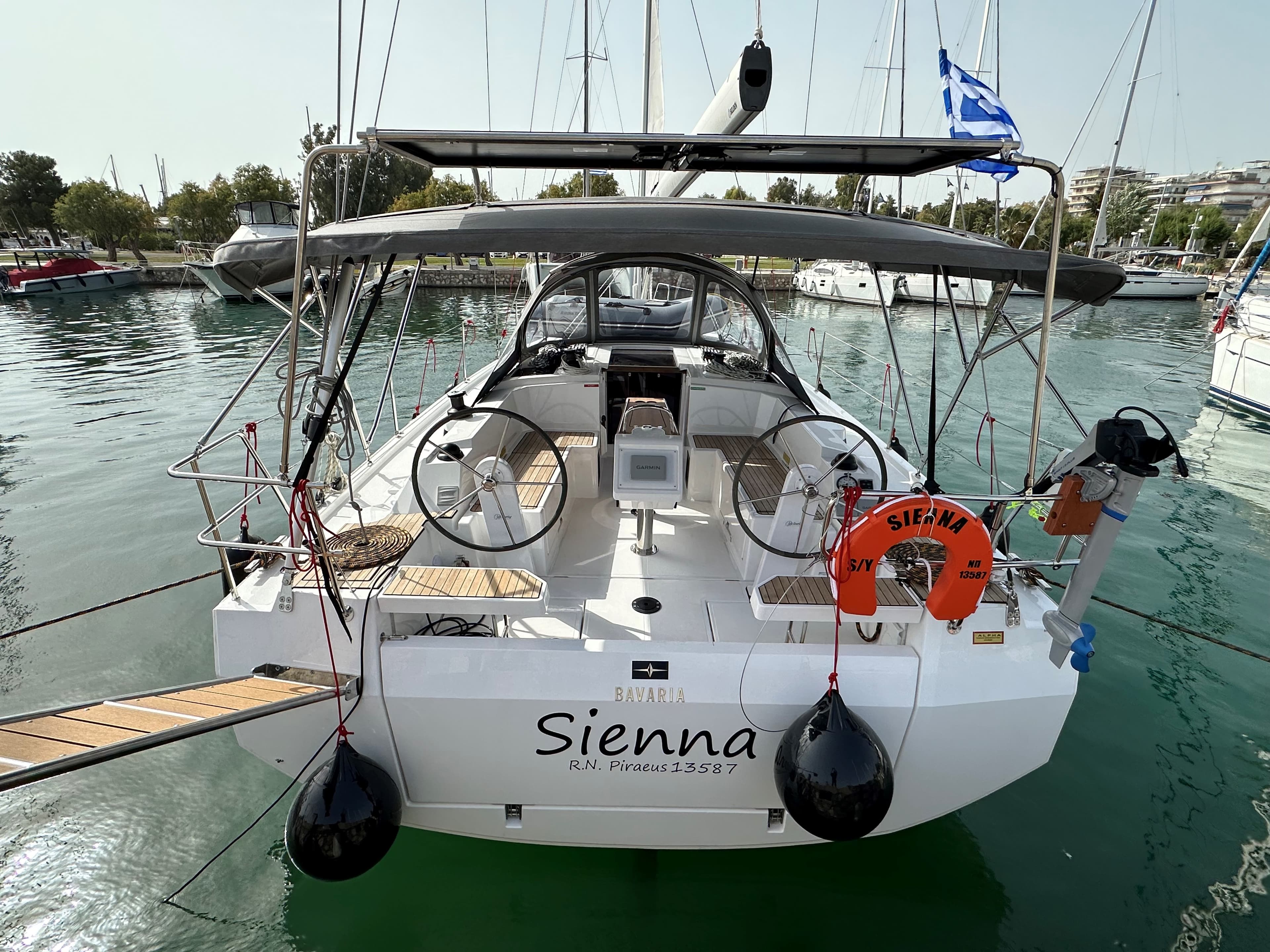 Bavaria C38 S/Y Sienna