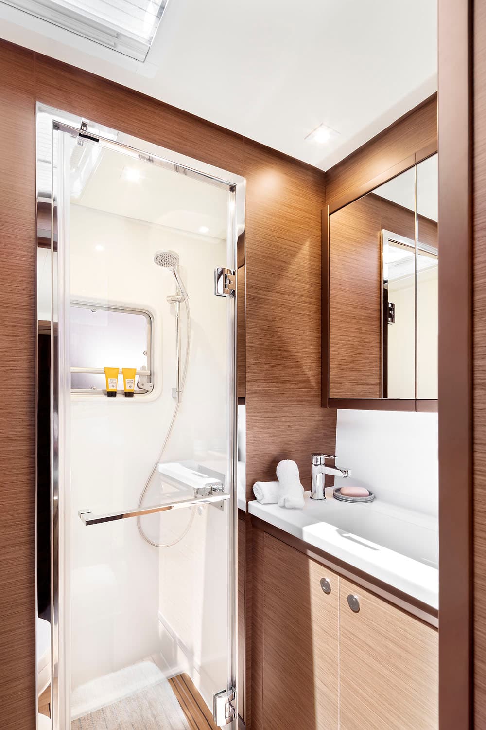 Lagoon 52F EMERALD GEMINI – bilde 2 av 89