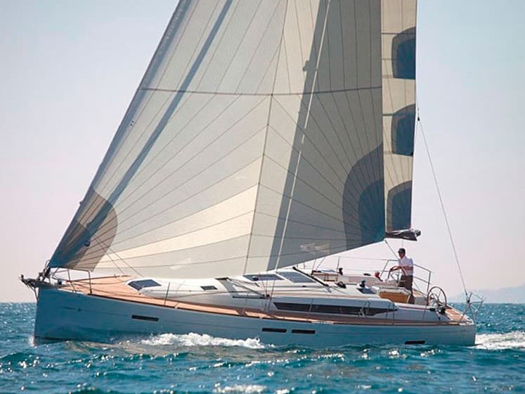 Jeanneau Sun Odyssey 439 Sea and Sky