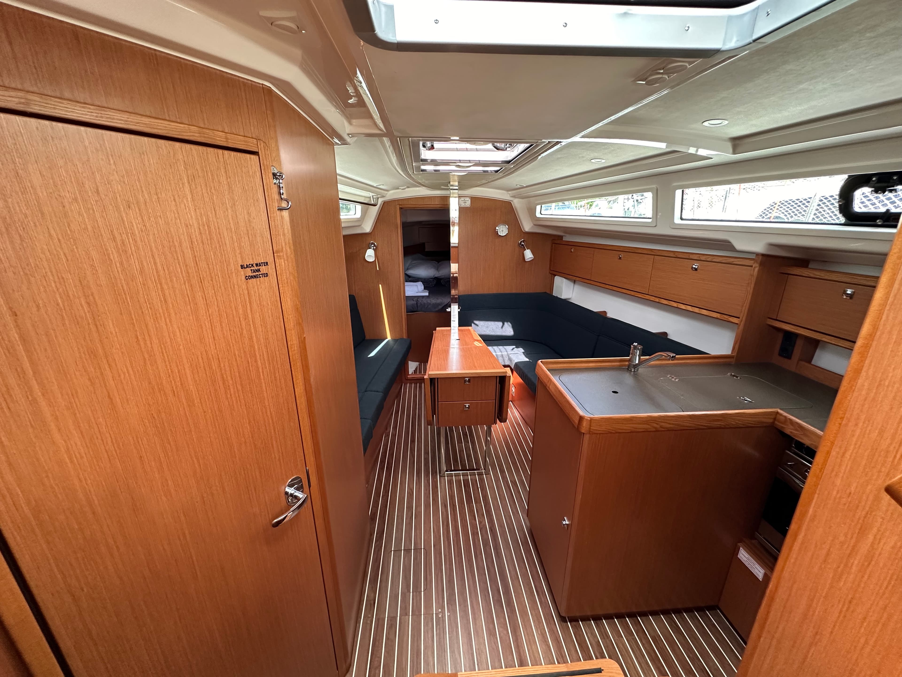 Bavaria Cruiser 34 S/Y Celestia – bilde 4 av 22
