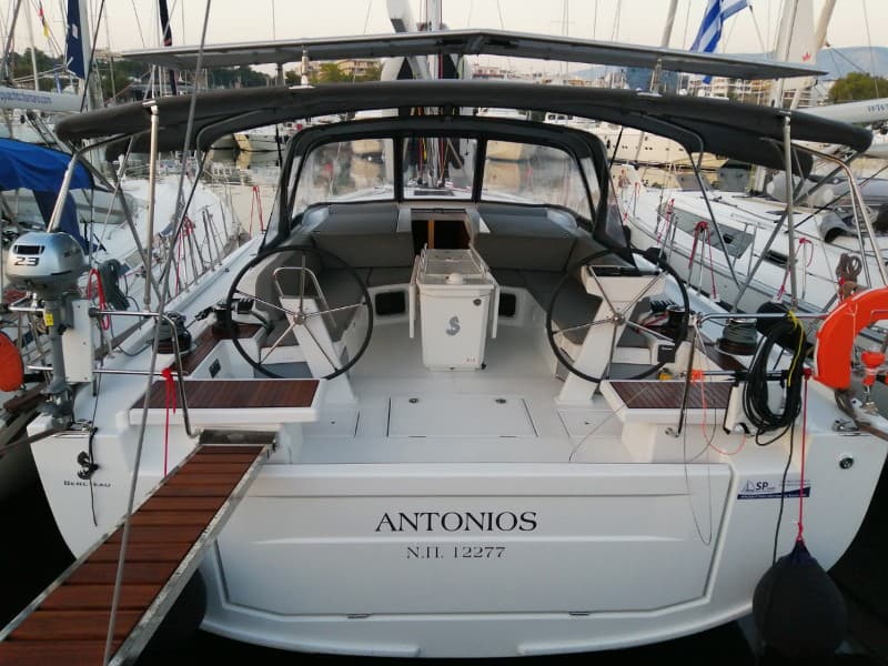 Beneteau Oceanis 51.1 ANTONIOS
