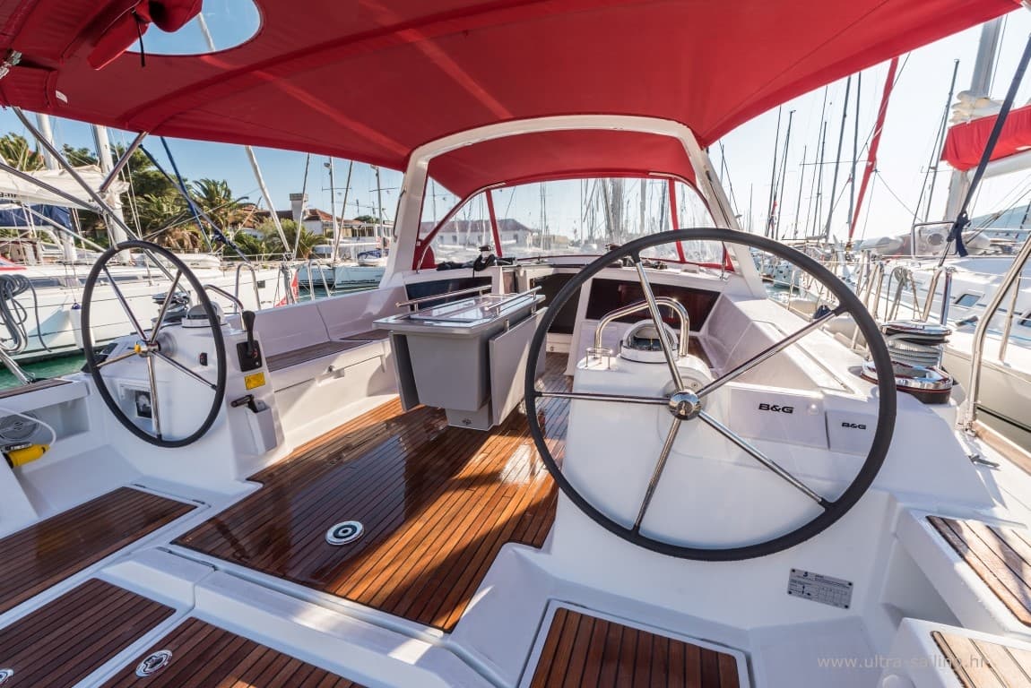 Beneteau Oceanis 48 FLOU – bilde 3 av 34