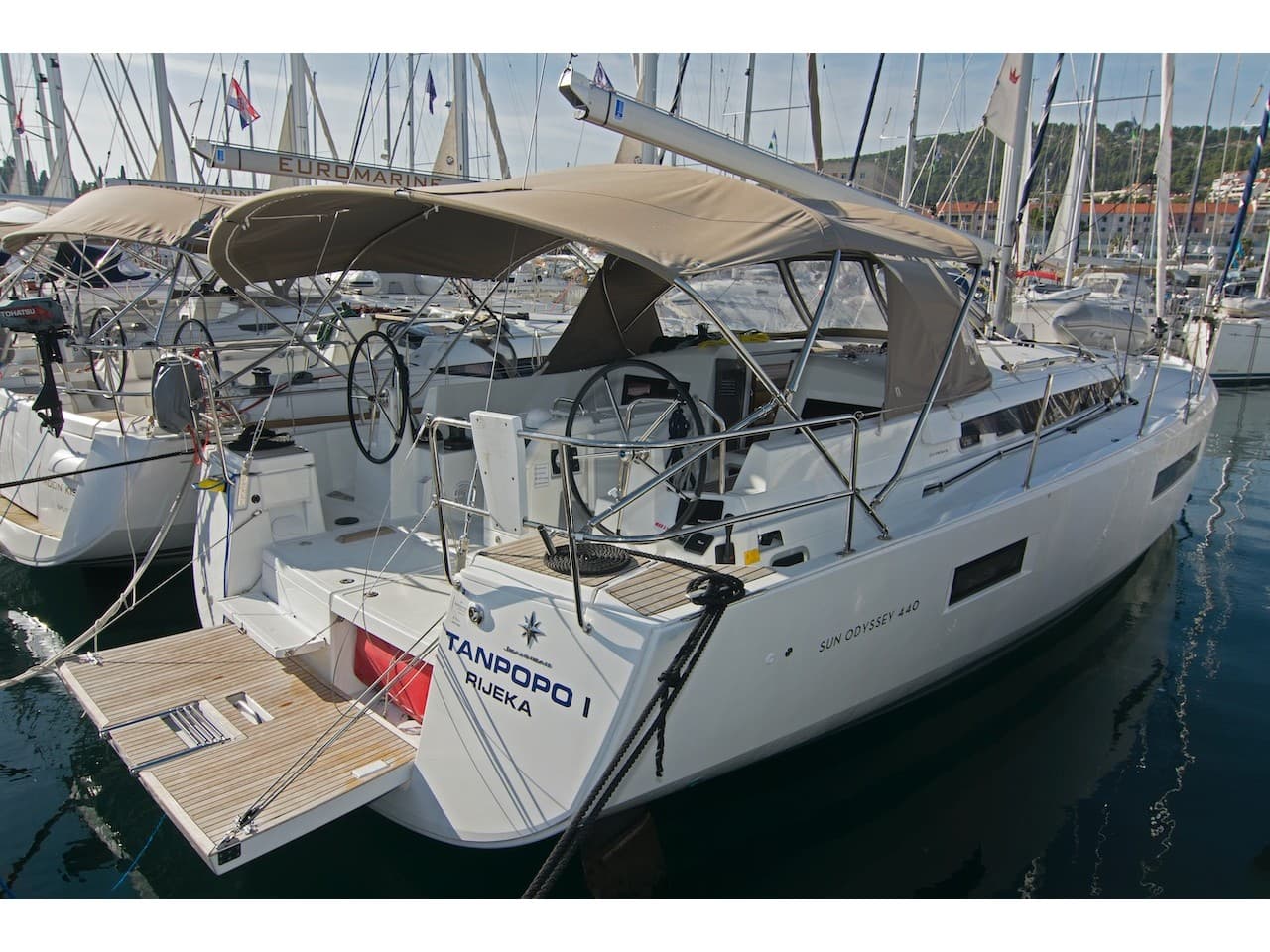 Jeanneau Sun Odyssey 440 Tanpopo