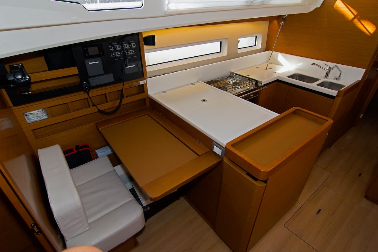 Jeanneau Sun Odyssey 440 Tanpopo – bilde 4 av 15
