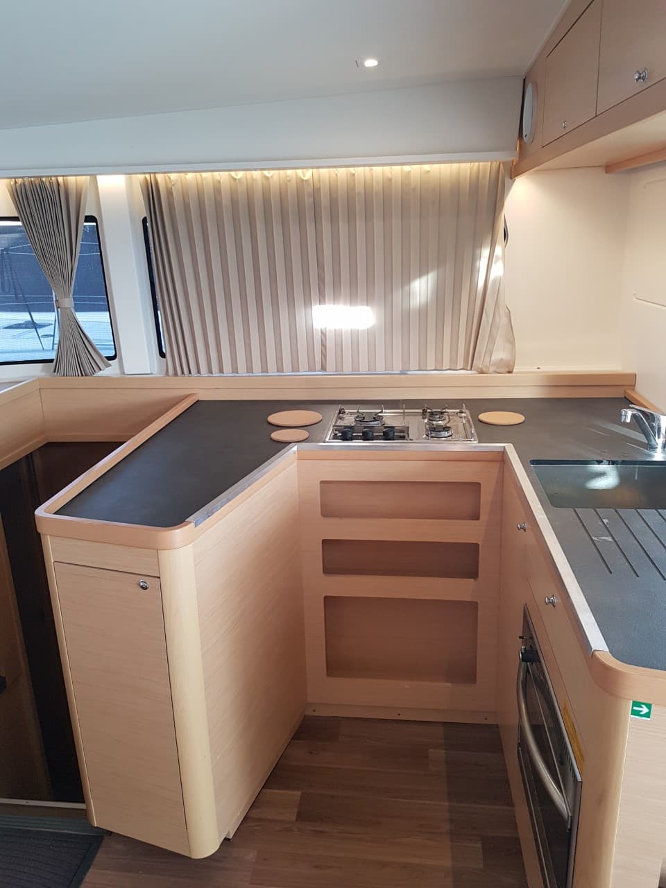 Lagoon 42 Agia Irini – bilde 3 av 12