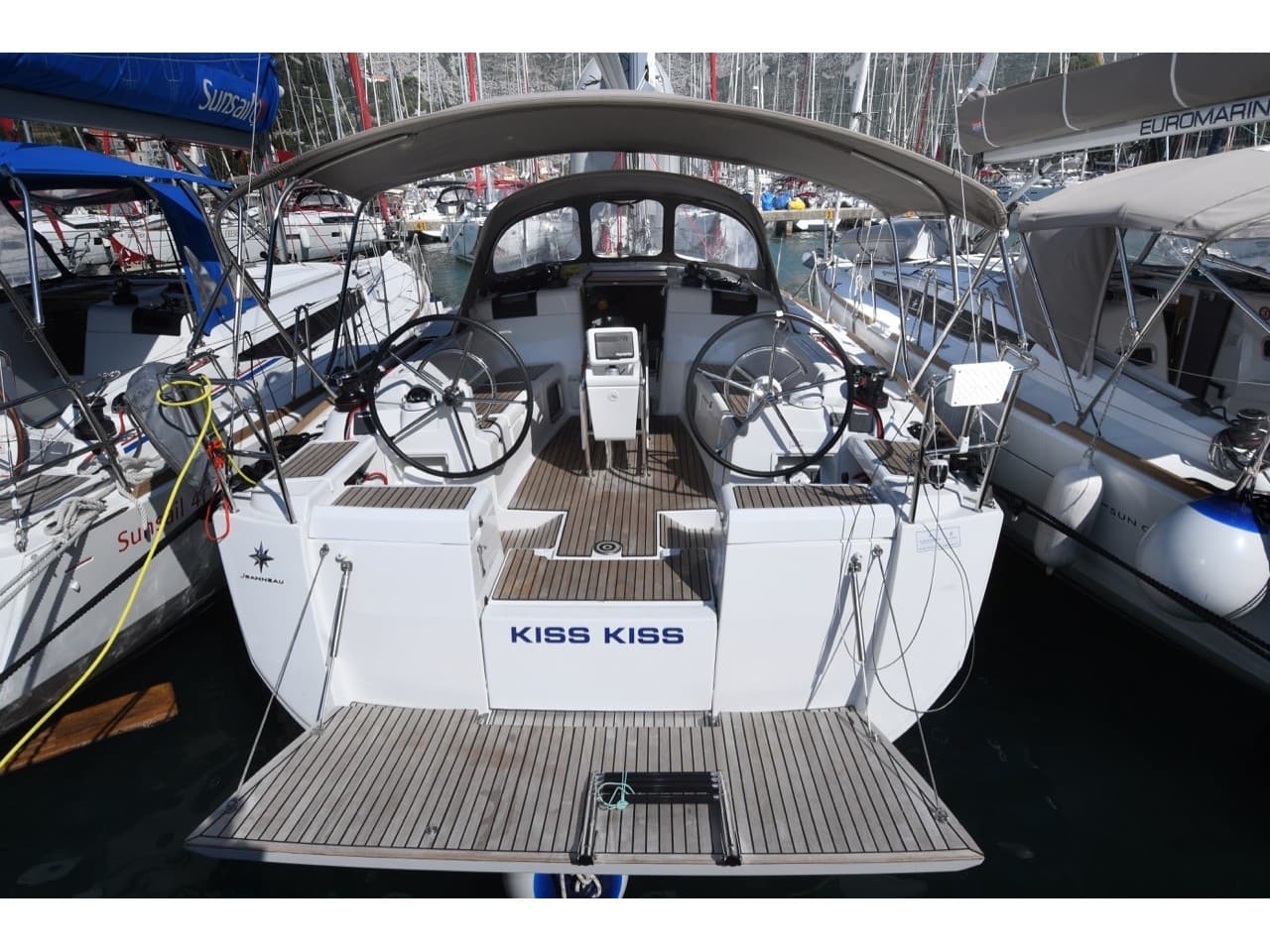 Jeanneau Sun Odyssey 419 Kiss Kiss