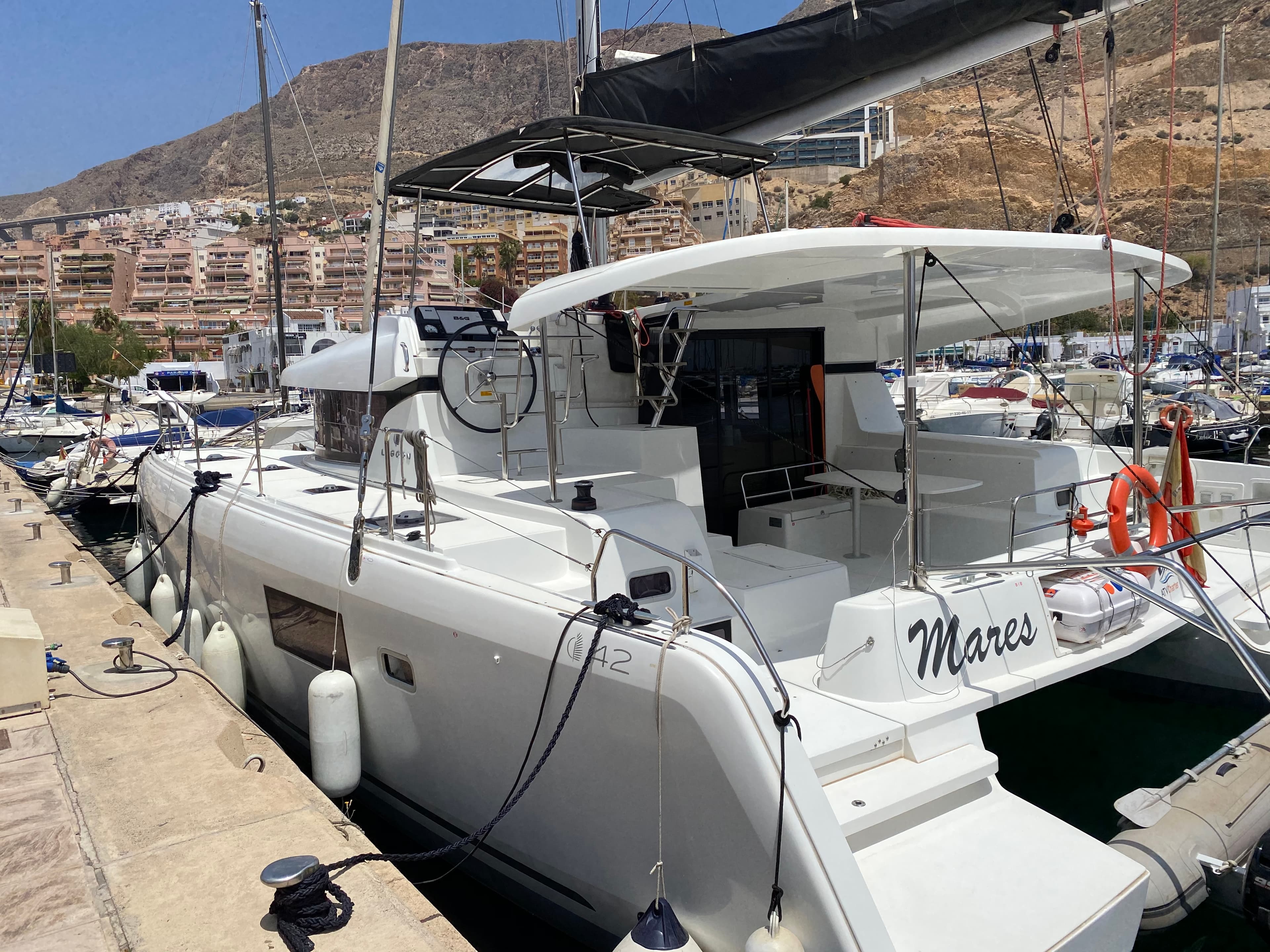 Lagoon 42 Mares – bilde 2 av 23