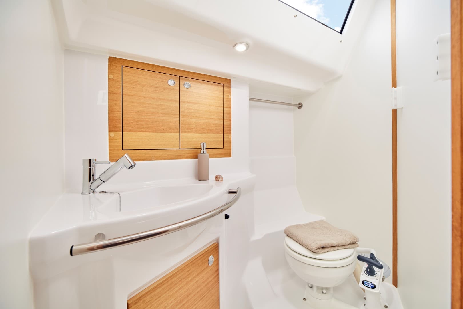 Elan Impression 40.1 Liana – bilde 2 av 32