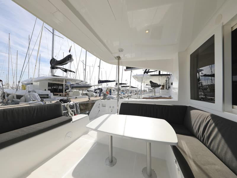 Lagoon 40 BLUE ANGEL – bilde 2 av 66