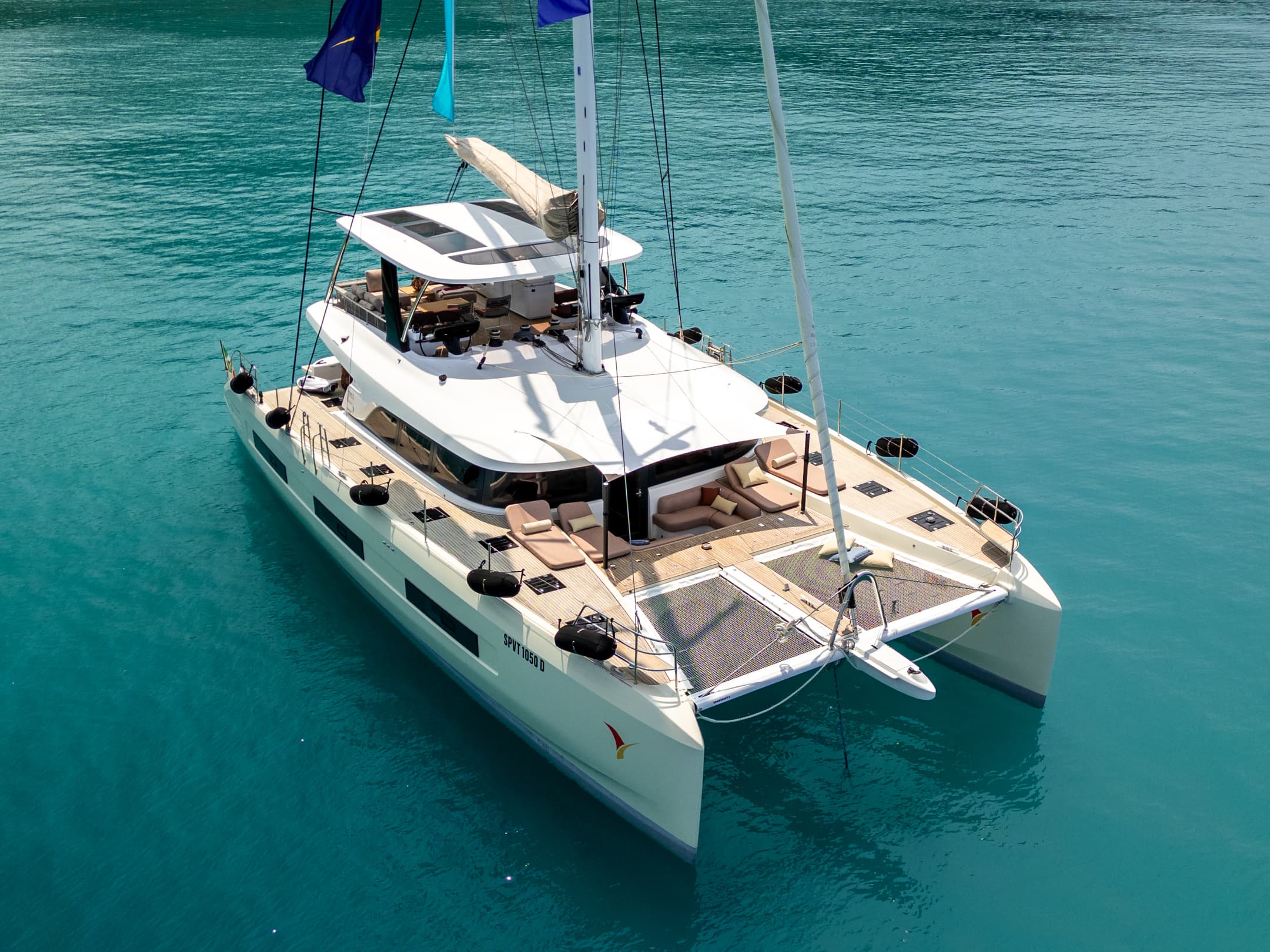 Lagoon Sixty 5 SAILUXE - Gloria