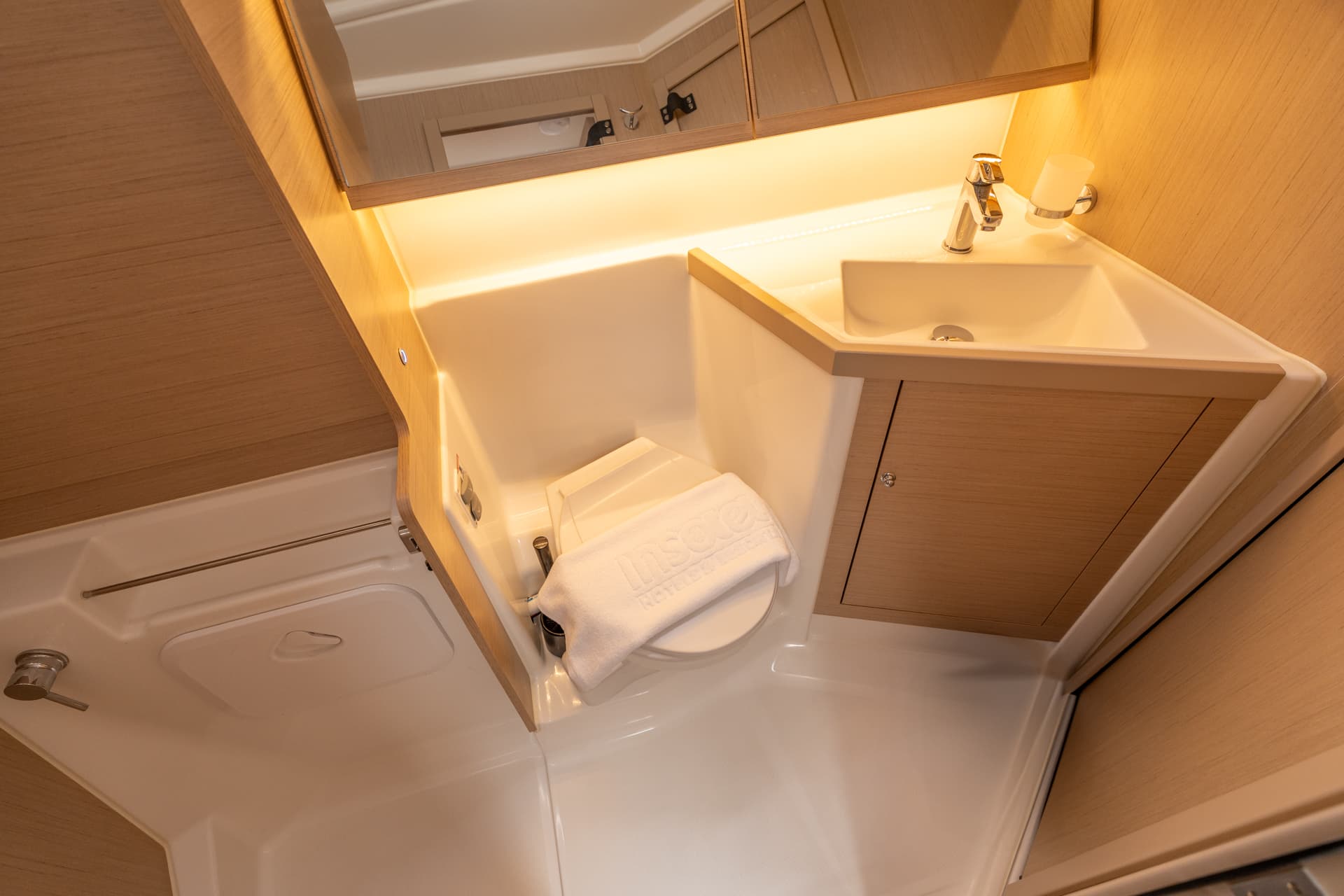Beneteau Oceanis 40.1 Lyra - Comfort line – bilde 2 av 22