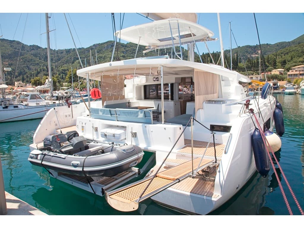 Lagoon 46 DAFNI