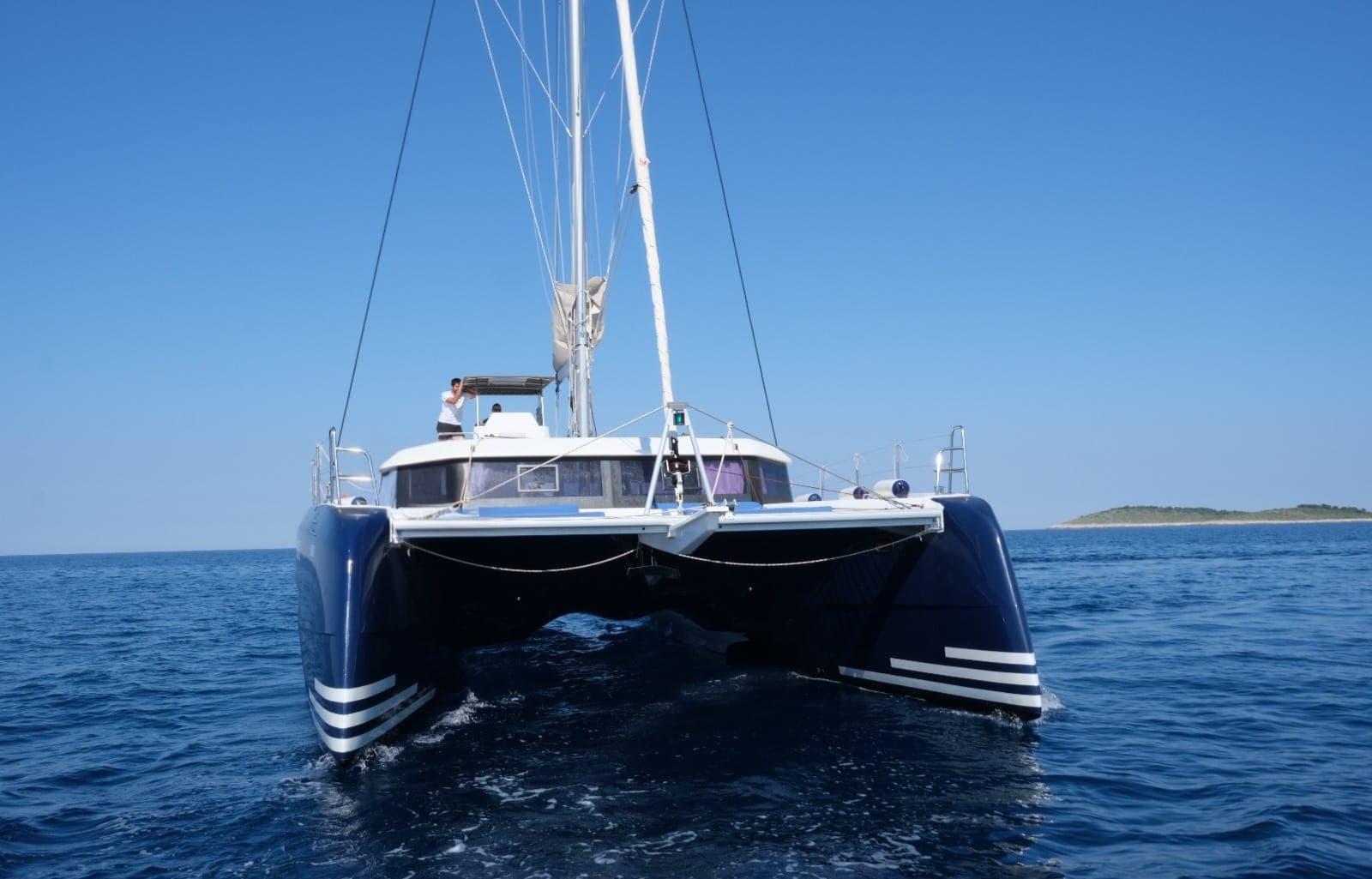 Dufour Catamaran 48 VAR – bilde 4 av 26