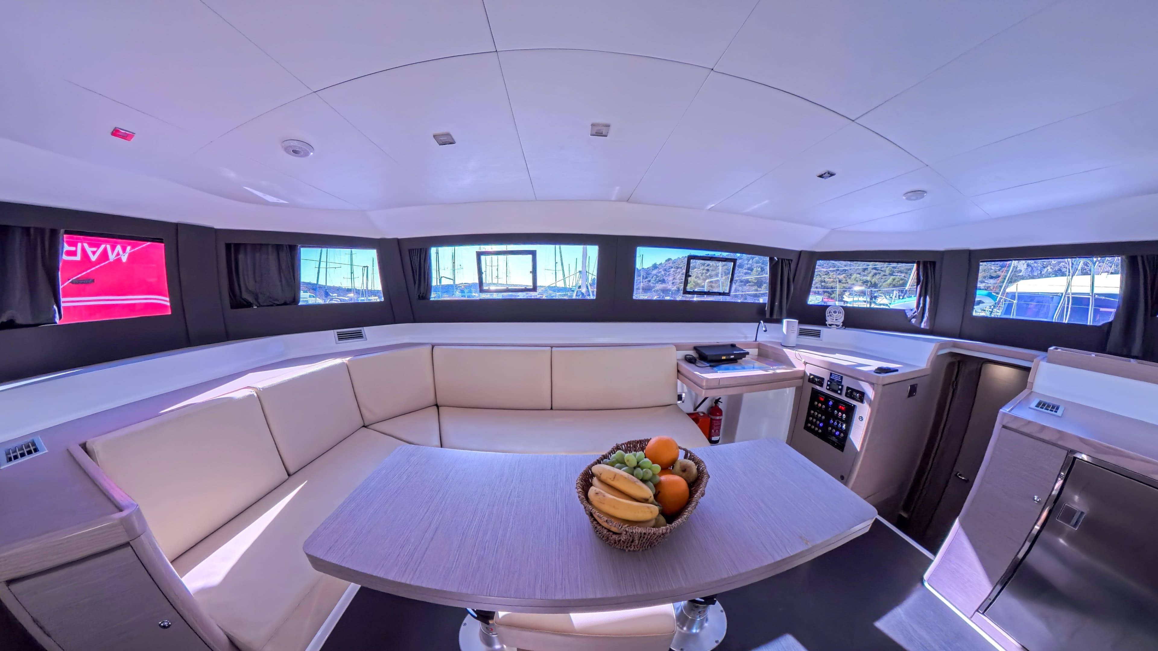 Dufour Catamaran 48 CAT – bilde 2 av 24