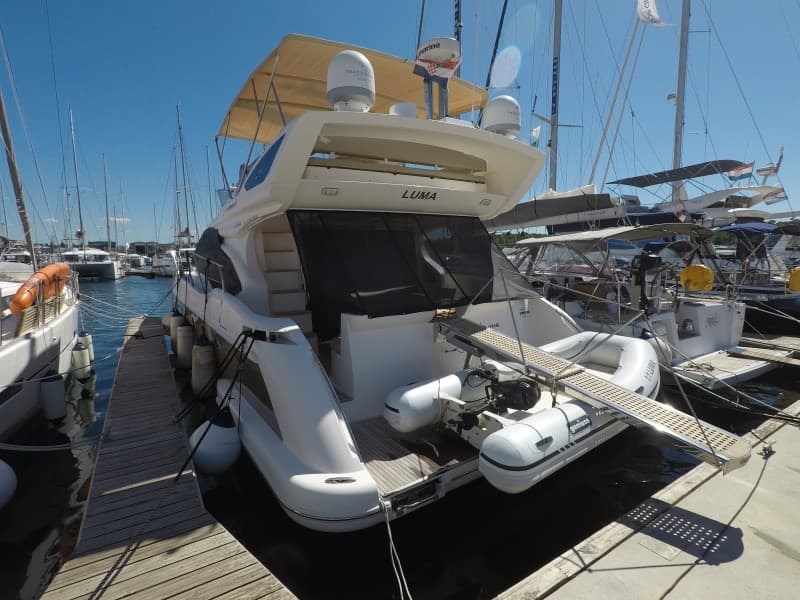 Azimut 47 LUMA
