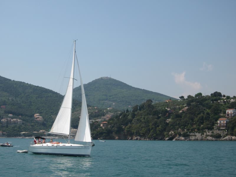 Beneteau Cyclades 43.3 Tecno Sail – bilde 4 av 6