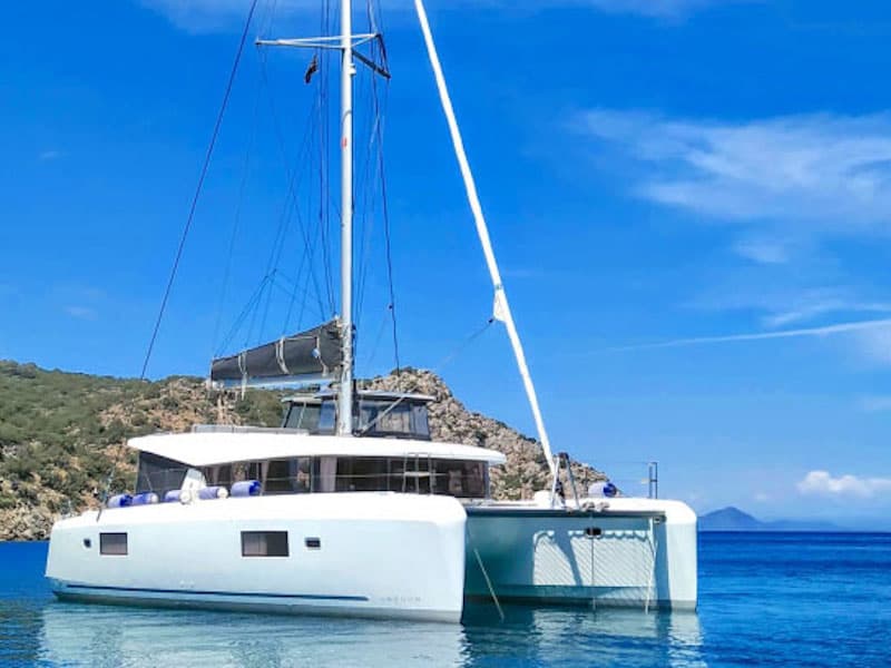 Lagoon 42 BLUE STEEL