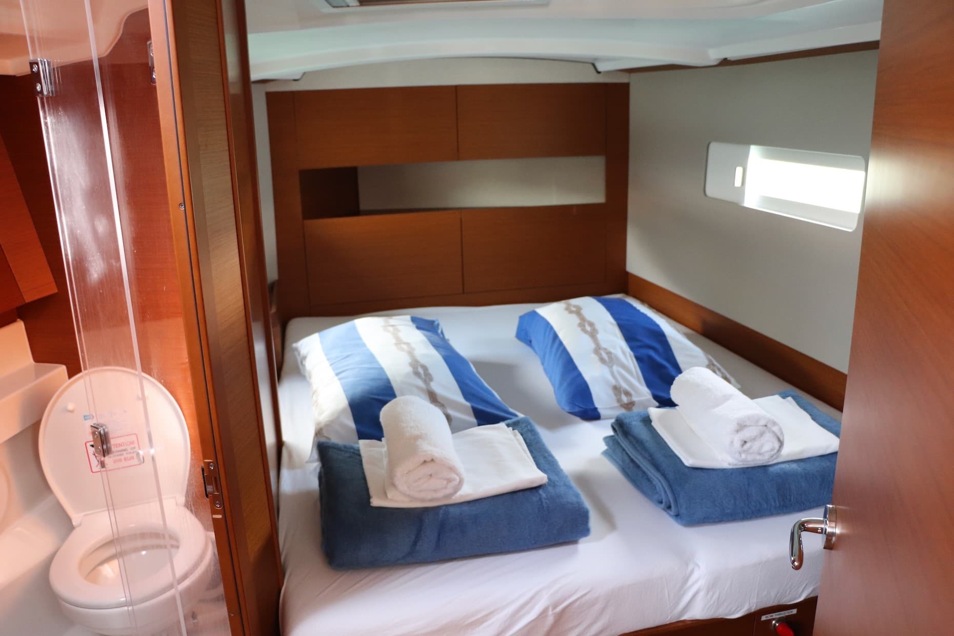 Jeanneau Sun Odyssey 410 Shaken Not Stirred – bilde 3 av 10