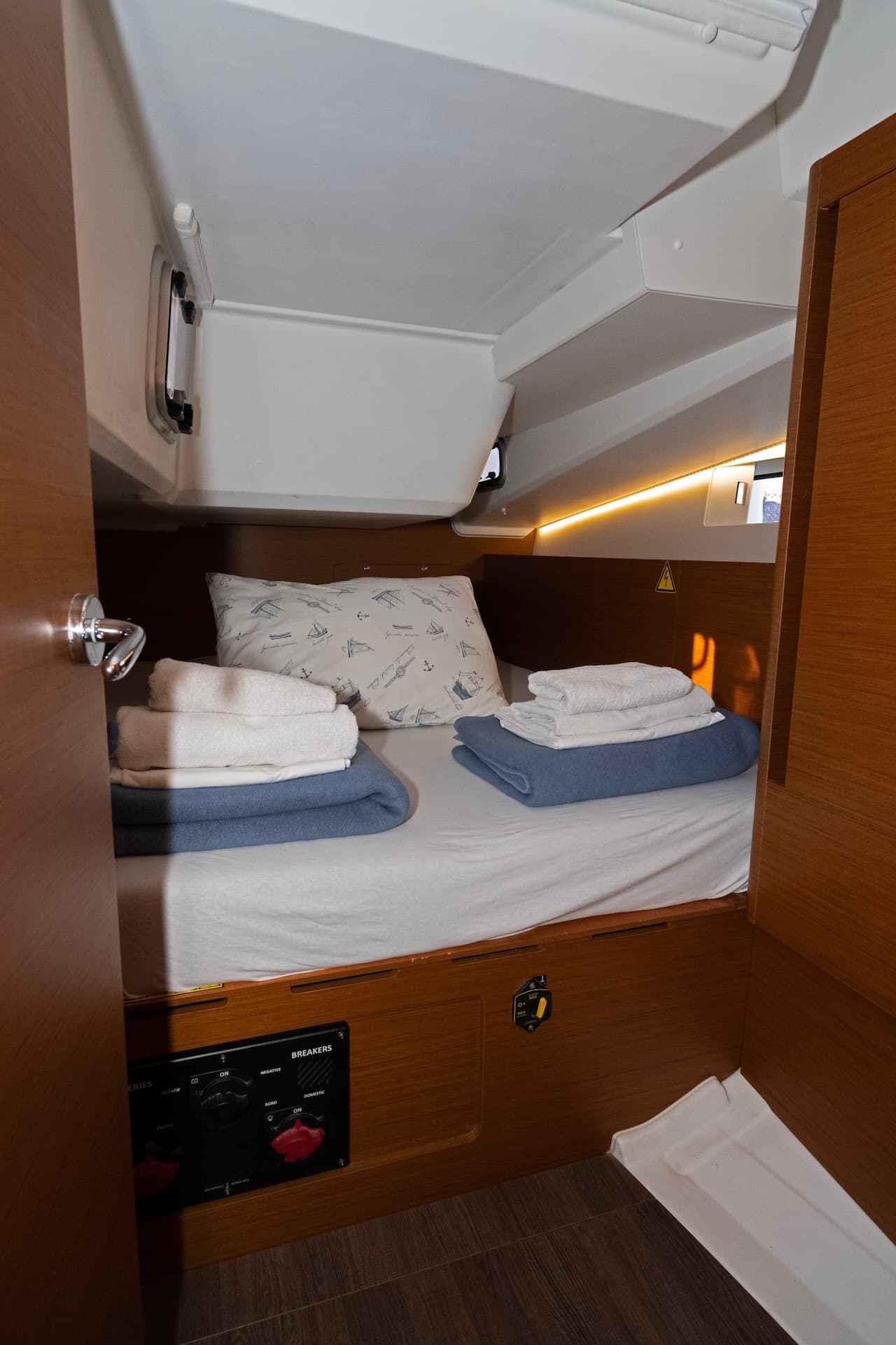 Jeanneau Sun Odyssey 490 Mystic Kiss – bilde 3 av 14