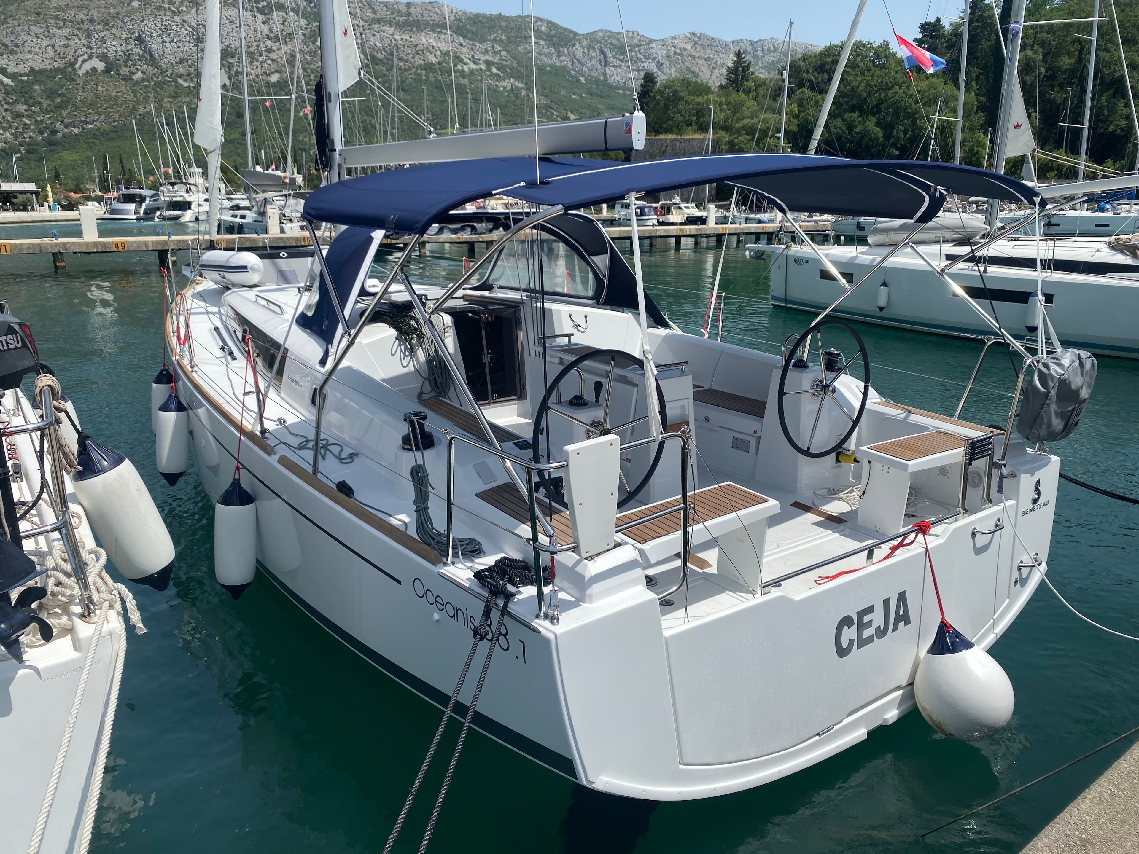 Beneteau Oceanis 38.1 Ceja – bilde 5 av 11