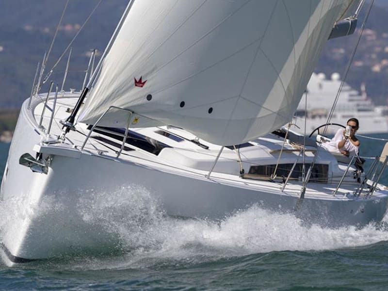 Dufour 430 Blue Moon 1