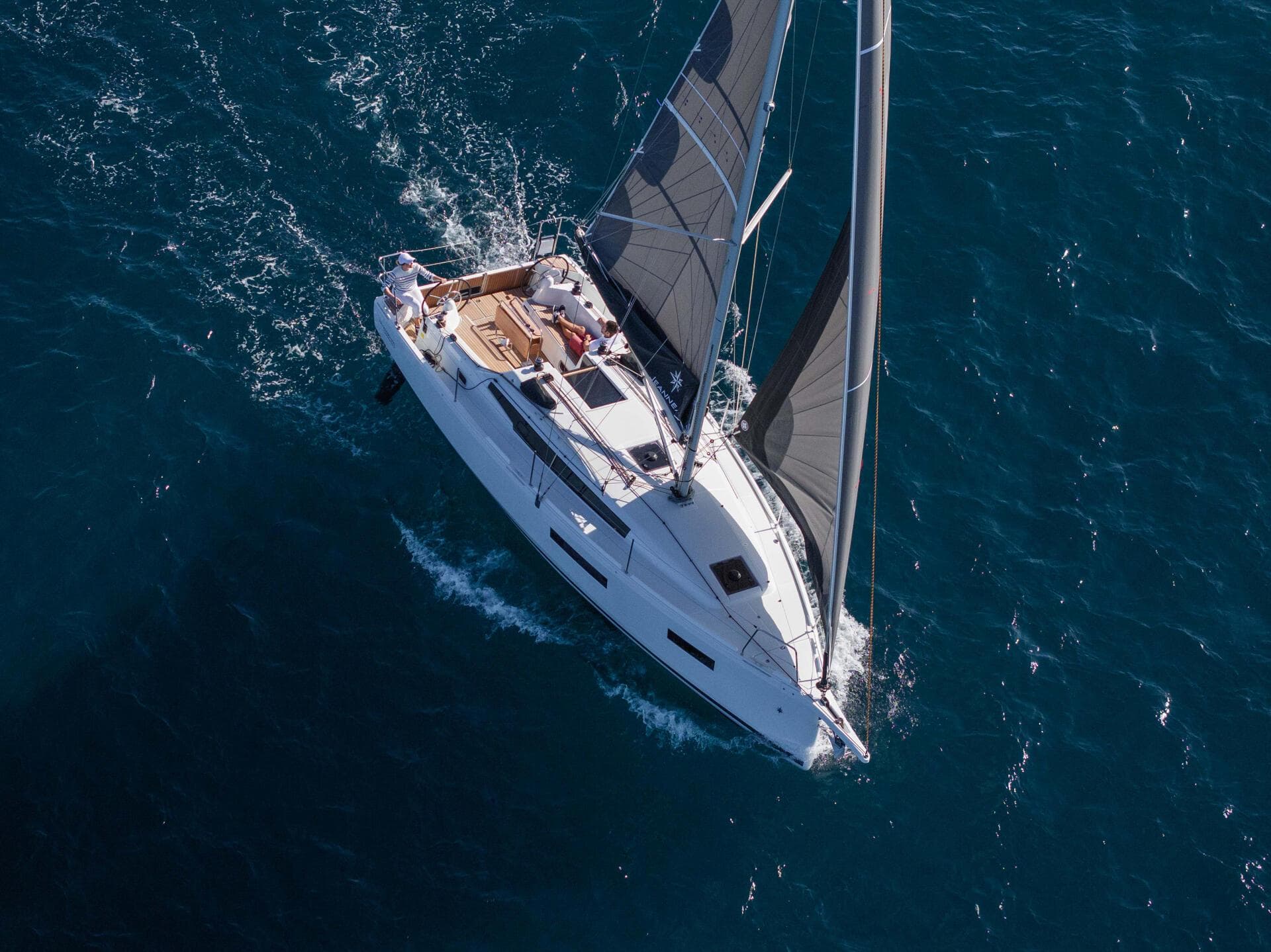 Jeanneau Sun Odyssey 350 Naia - Comfort line