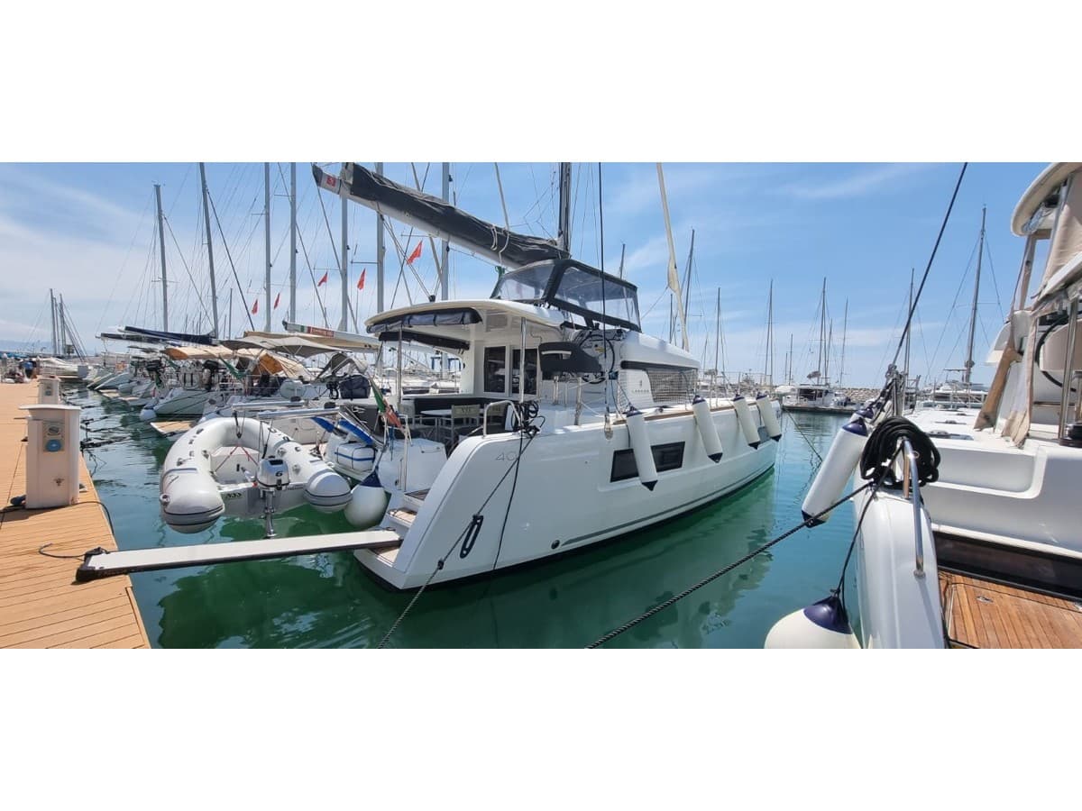 Lagoon 40 Freccia