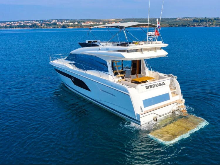 Prestige 520 Fly Medusa