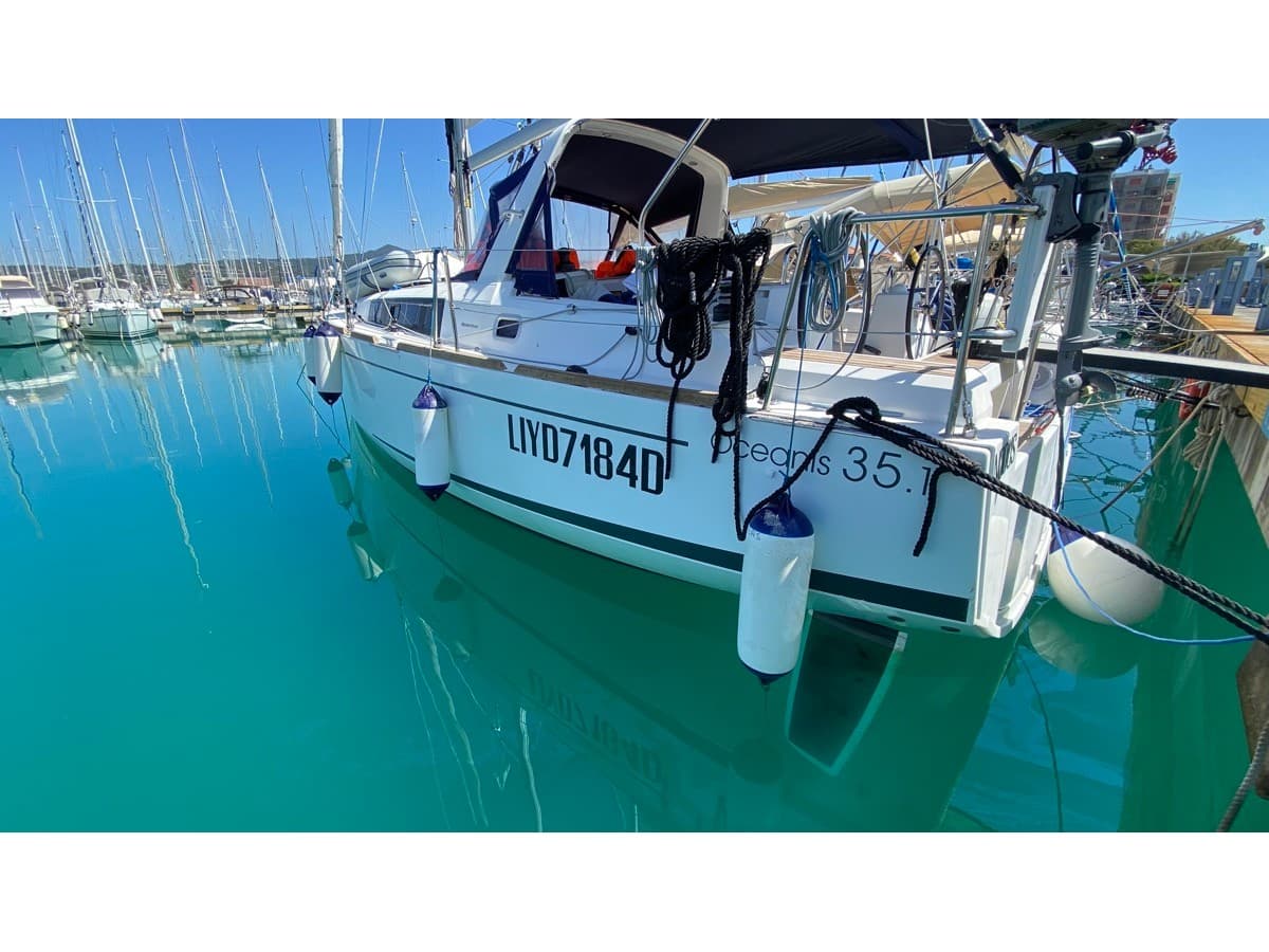 Beneteau Oceanis 35.1 Nodus