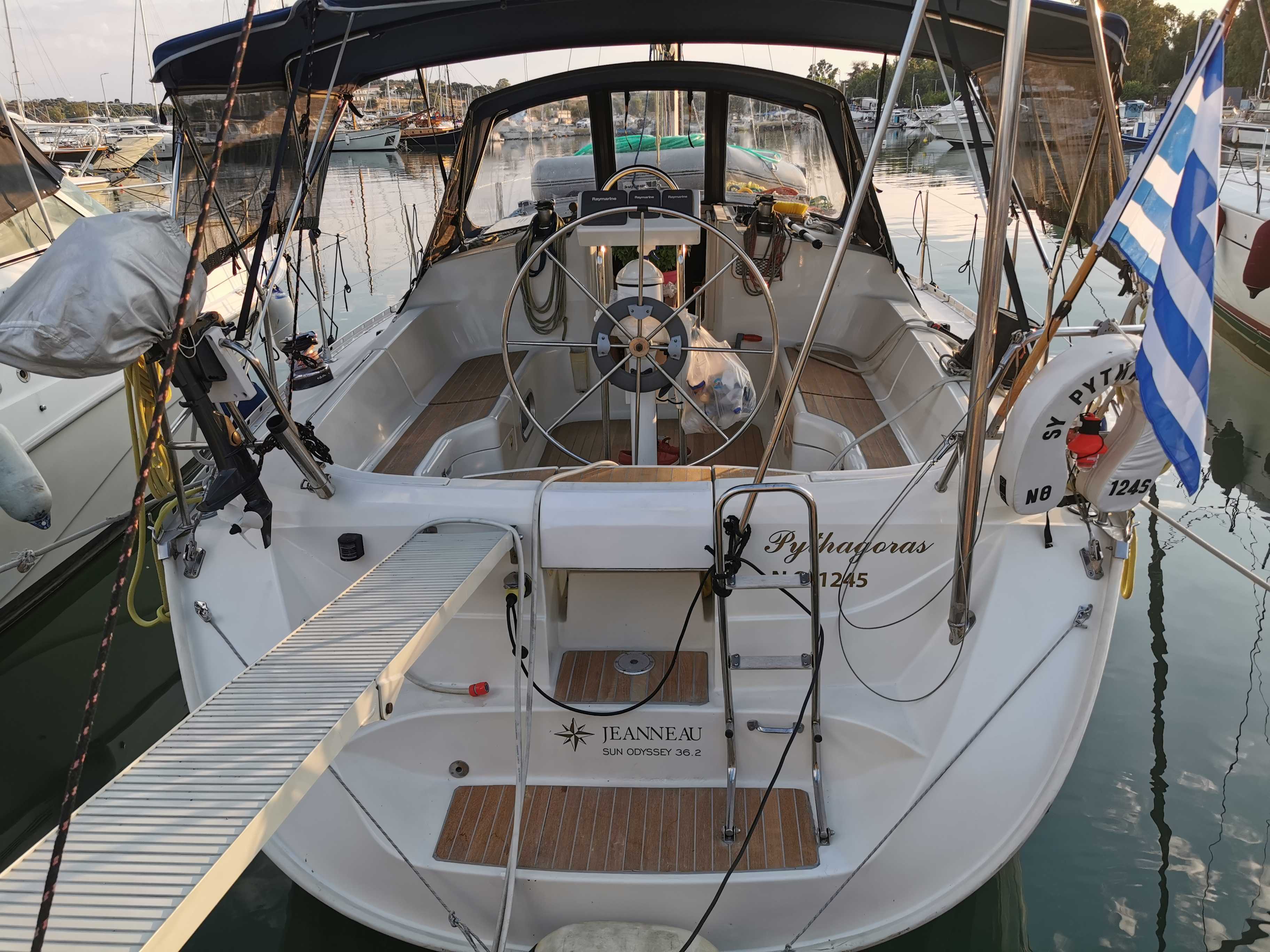 Jeanneau Sun Odyssey 36.2 Pythagoras (electric head, wind generator)