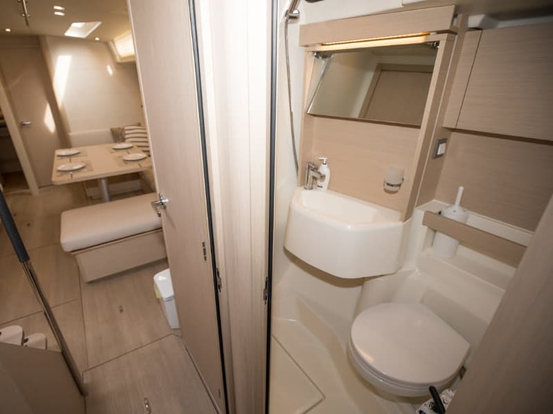 Beneteau Oceanis 51.1 NIREAS – bilde 5 av 12