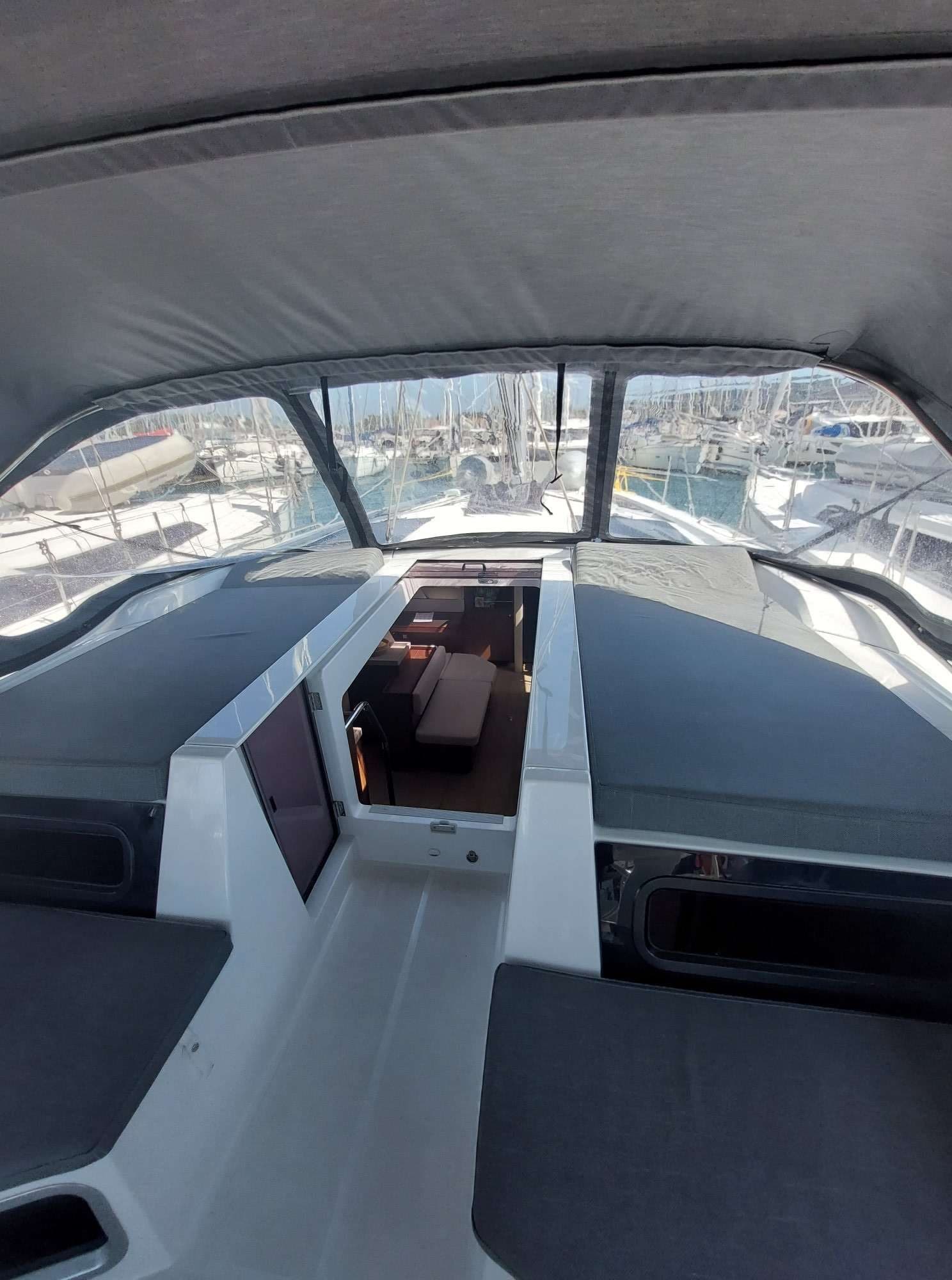 Beneteau Oceanis 51.1 – bilde 4 av 17