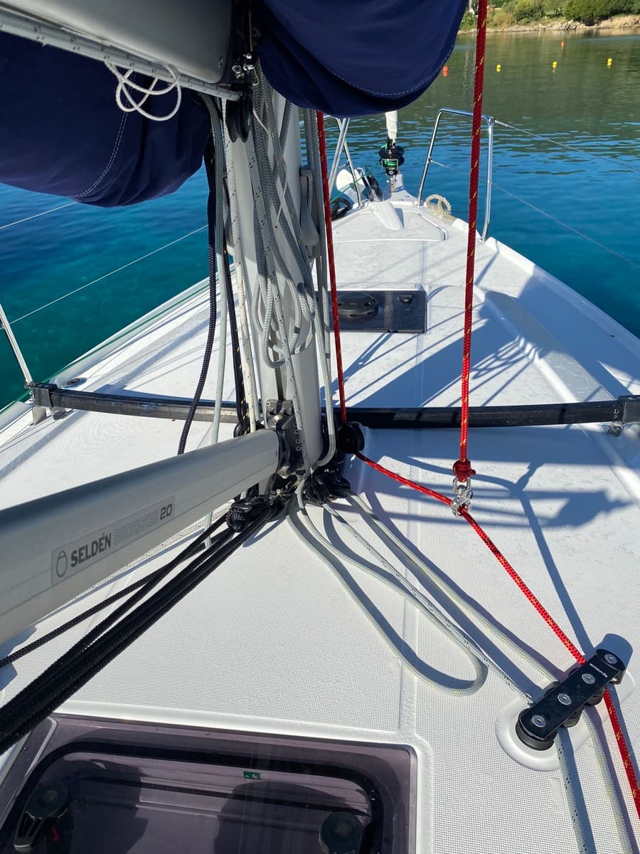 Beneteau Oceanis 34.1 Delfino – bilde 3 av 16