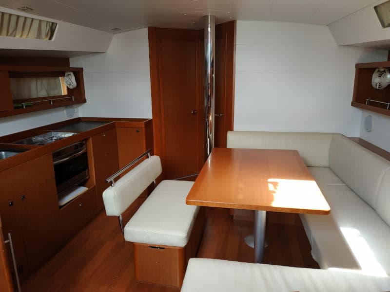 Beneteau Oceanis 45 Aleph – bilde 3 av 11