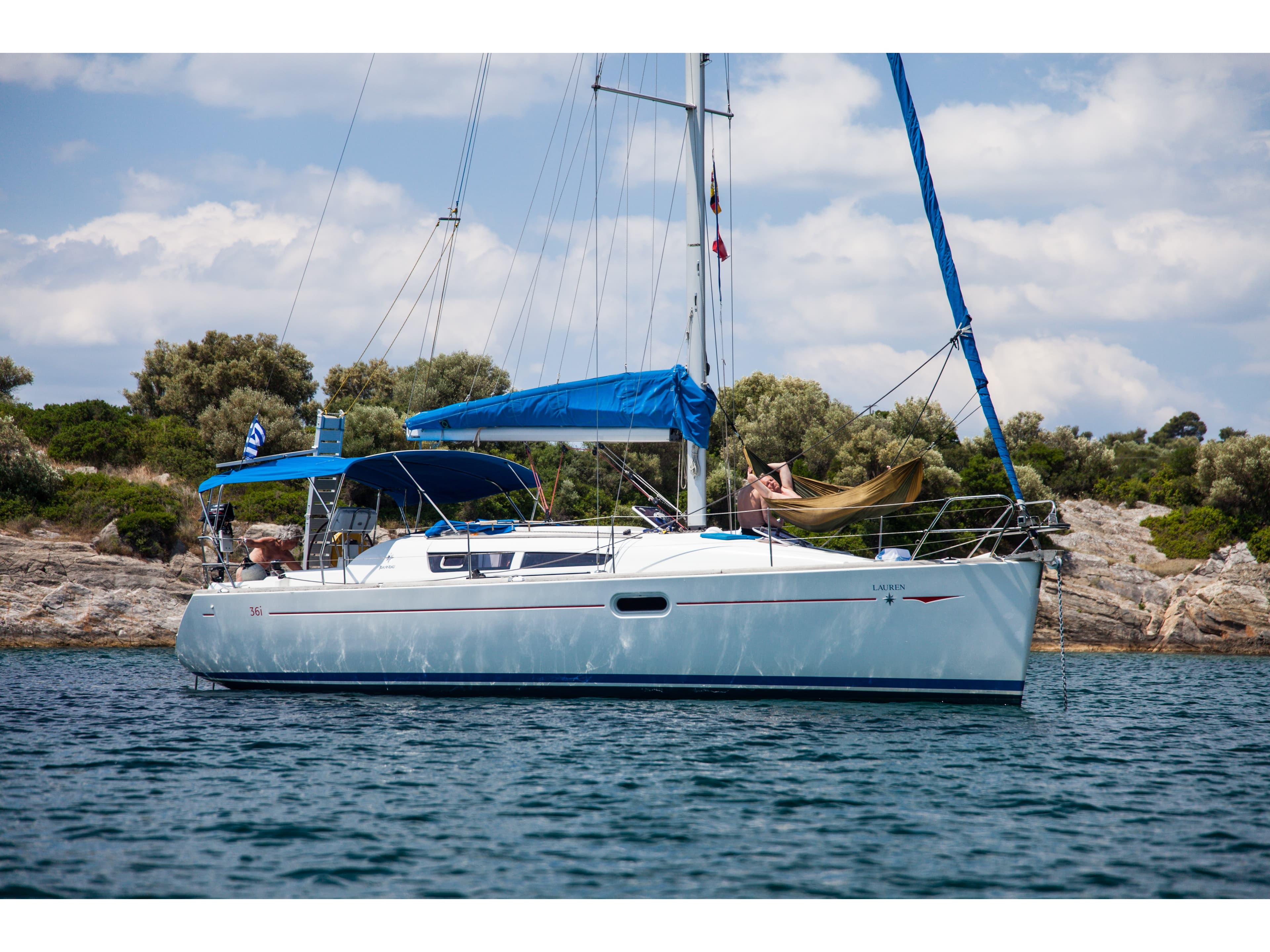 Jeanneau Sun Odyssey 36i Lauren